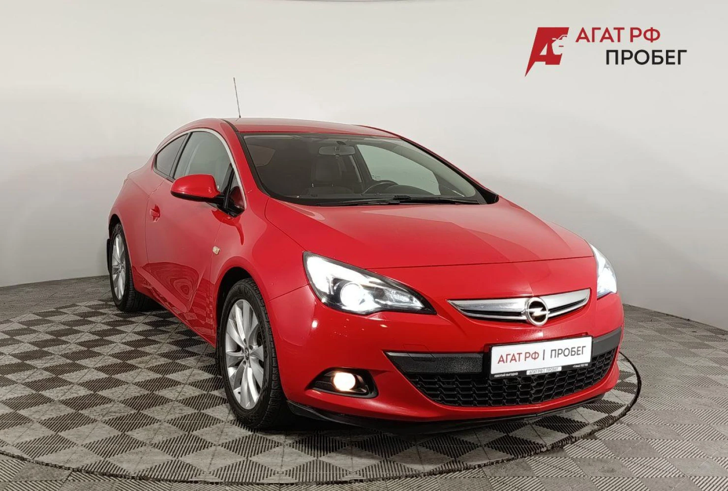 Opel Astra, 2014