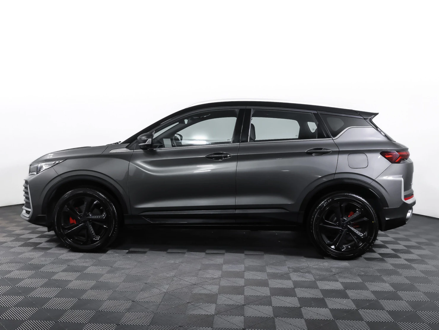 Geely Coolray, 2024