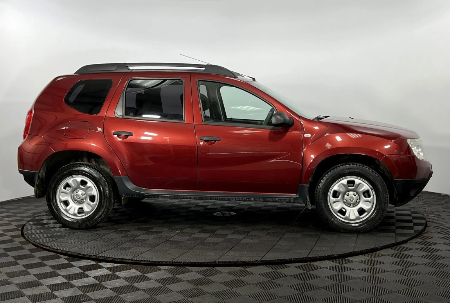 Renault Duster, 2014