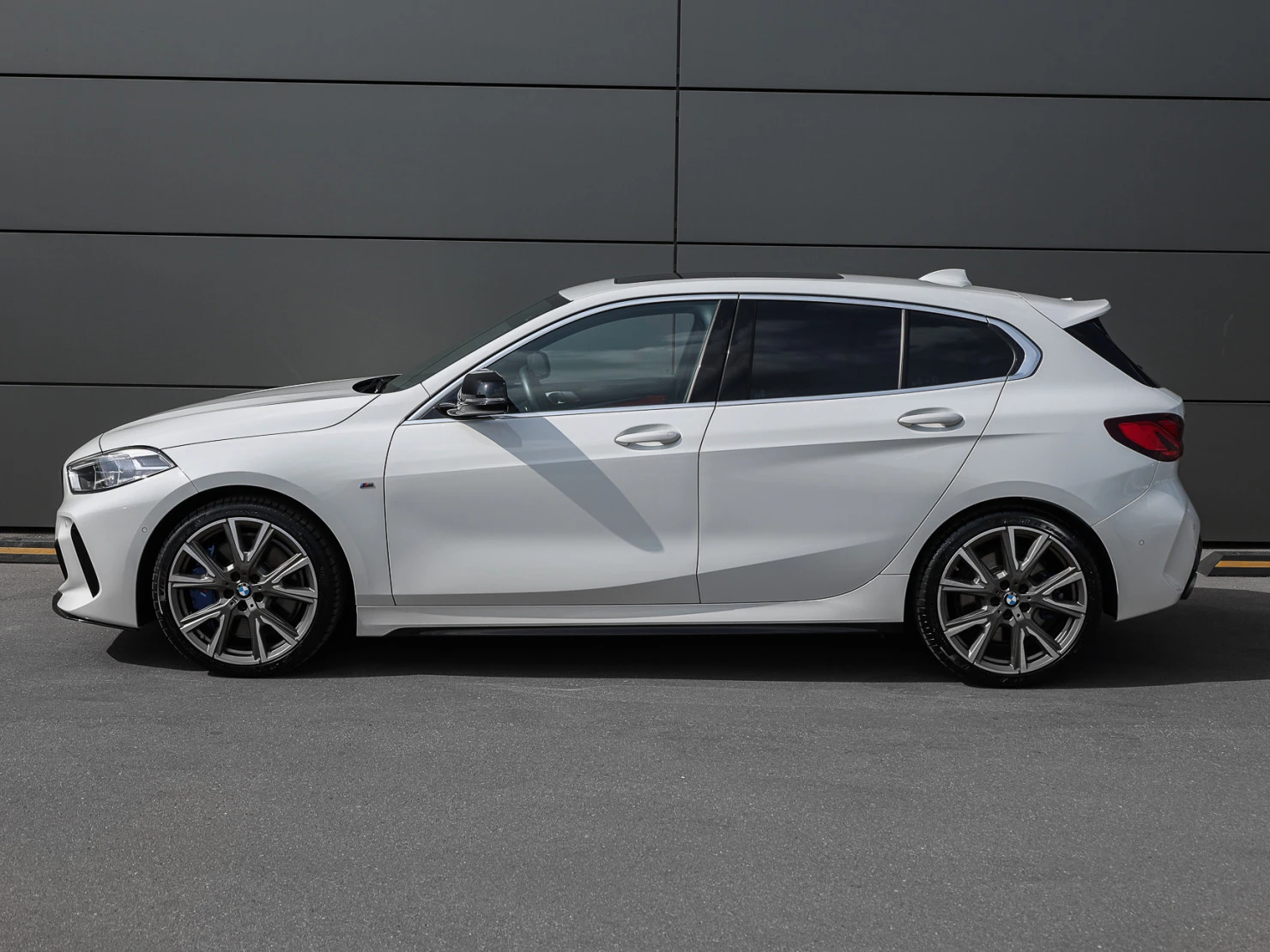 BMW 1 серии, 2021