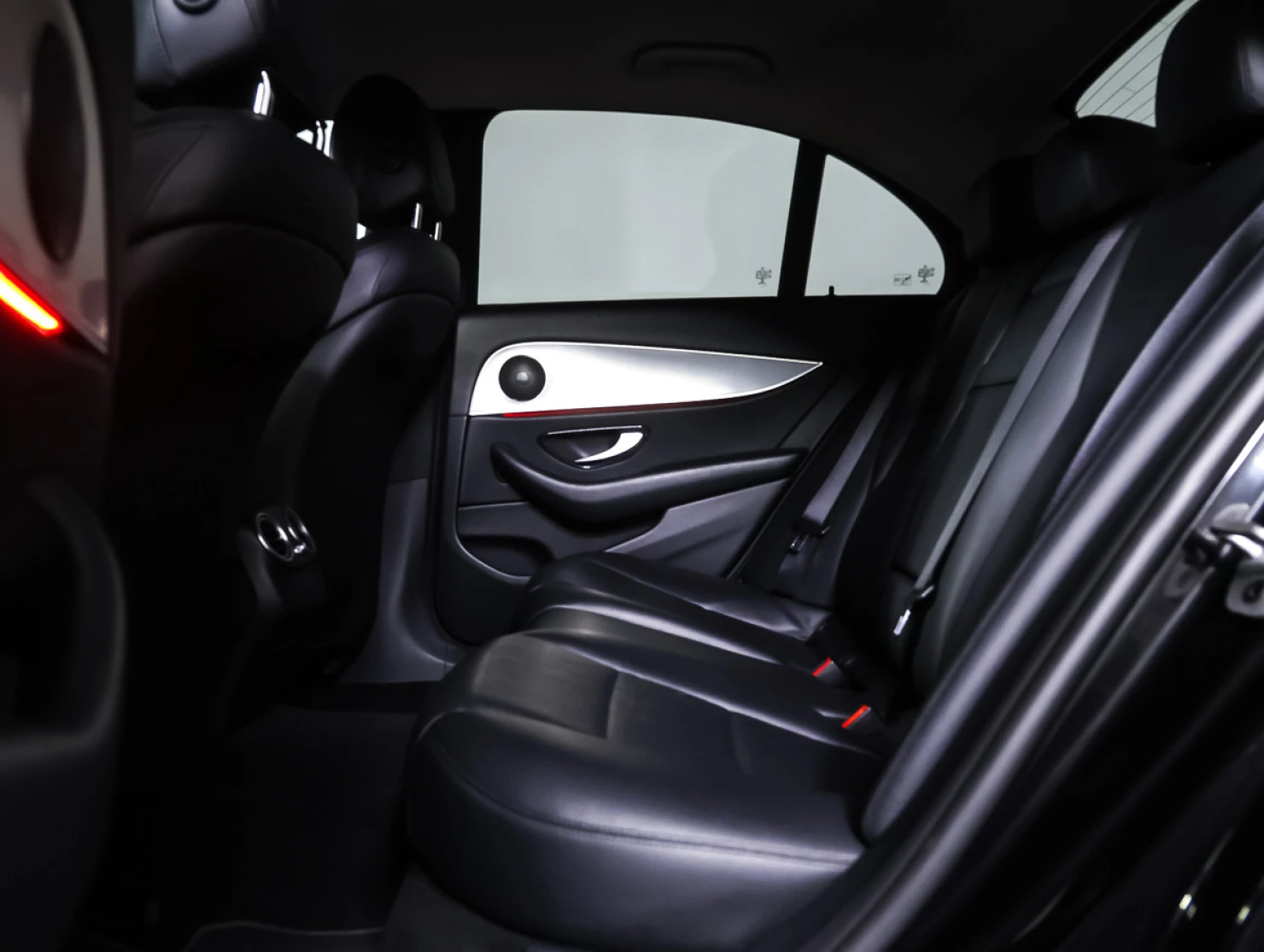 Mercedes-Benz E-Класс, 2019
