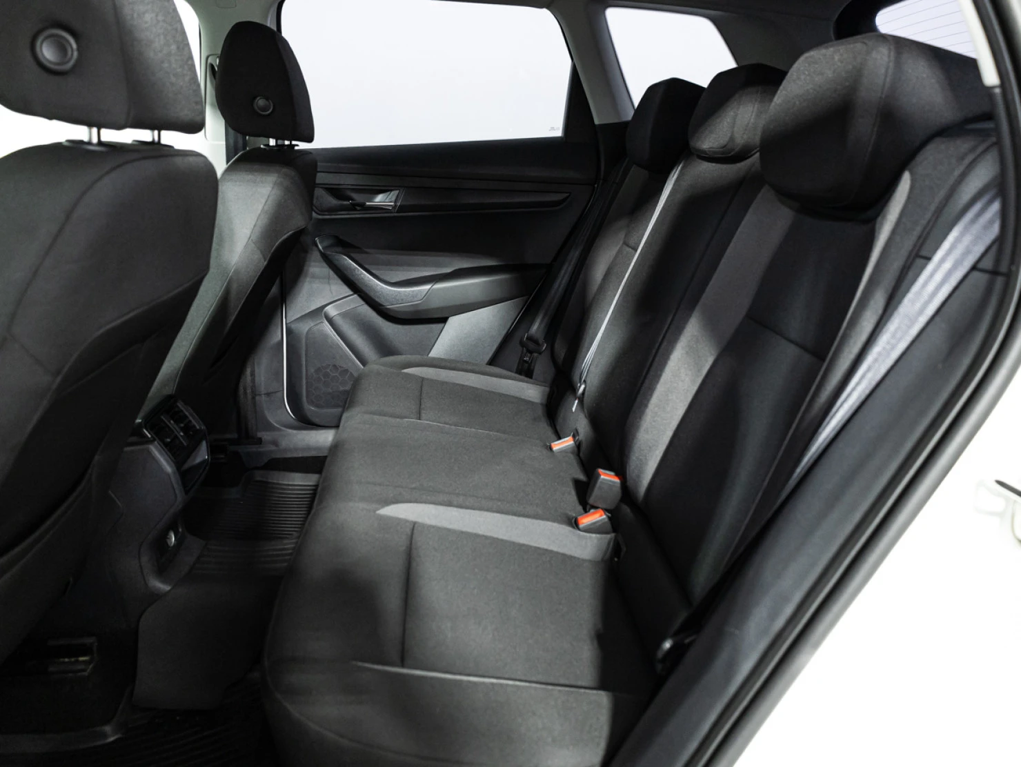 ŠKODA KAROQ, 2021