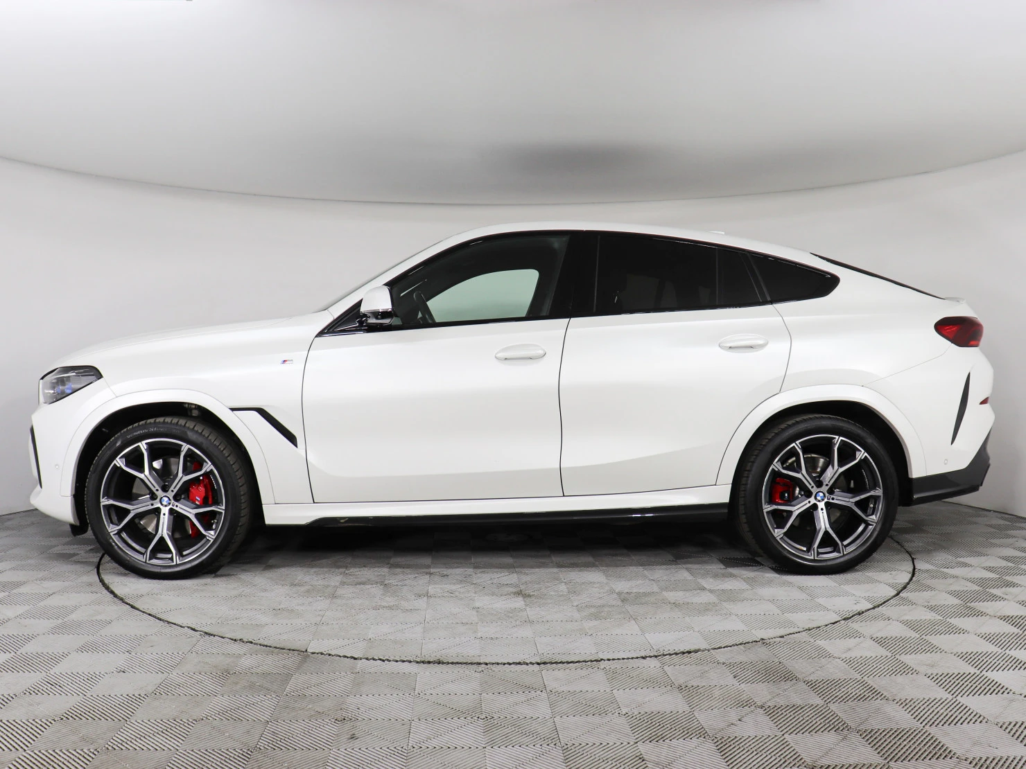 BMW X6, 2022