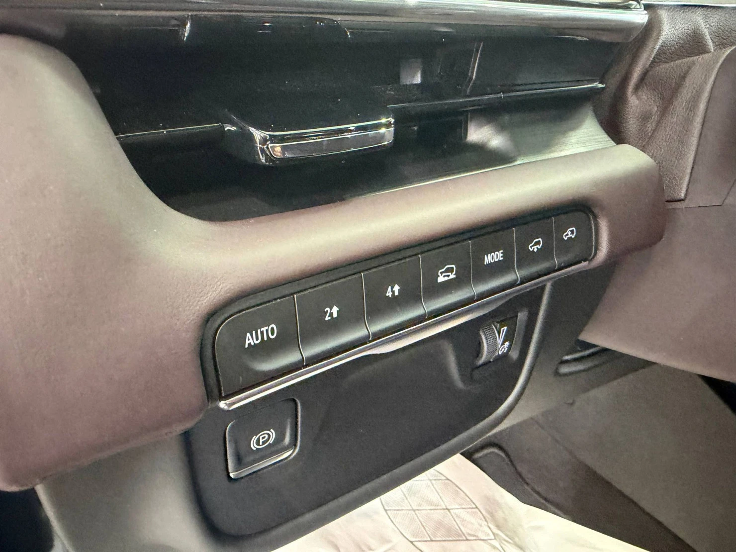 Cadillac Escalade, 2024