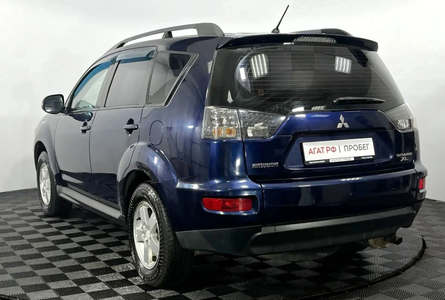 Mitsubishi OUTLANDER, 2012