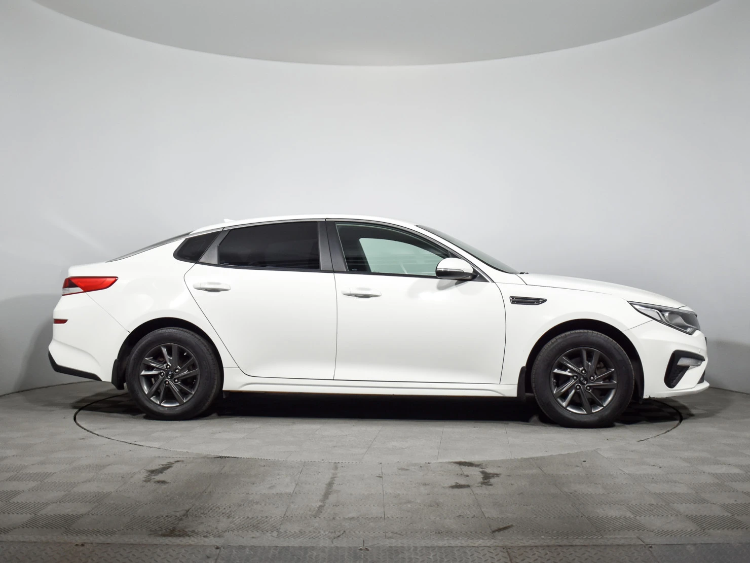 Kia Optima, 2019