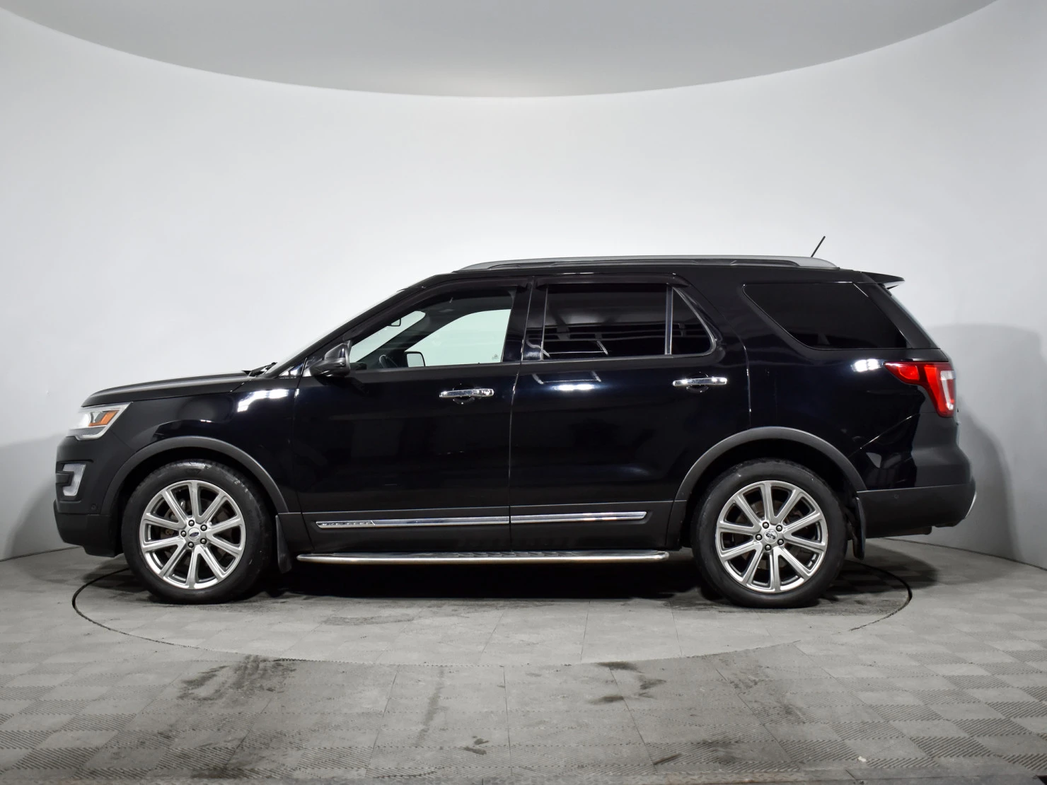 Ford Explorer, 2018
