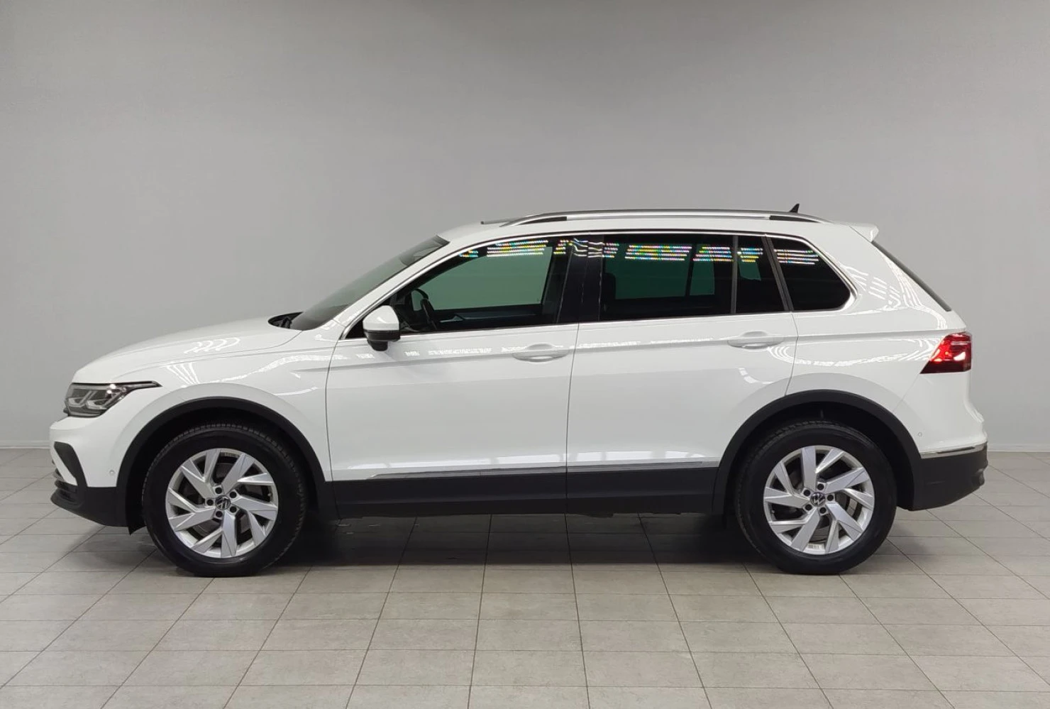 Volkswagen Tiguan, 2021