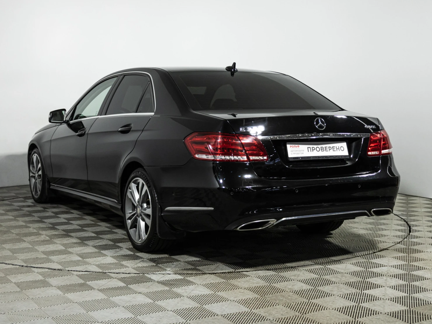 Mercedes-Benz E-Класс, 2013