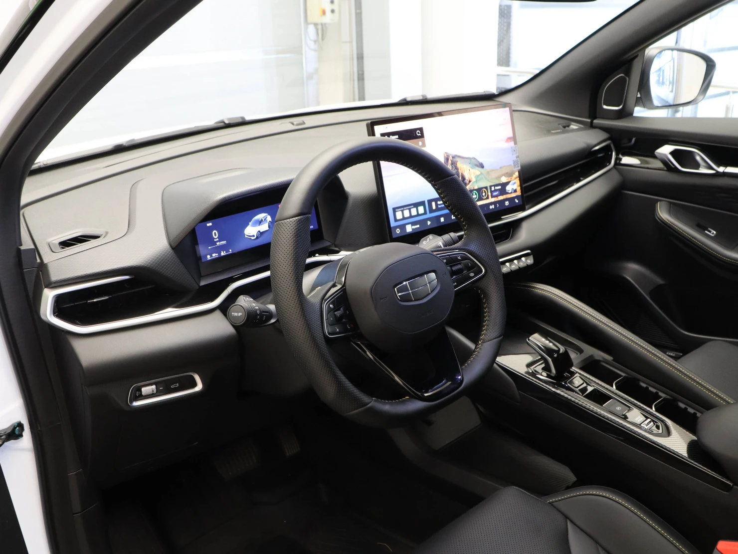 Geely Coolray, 2025