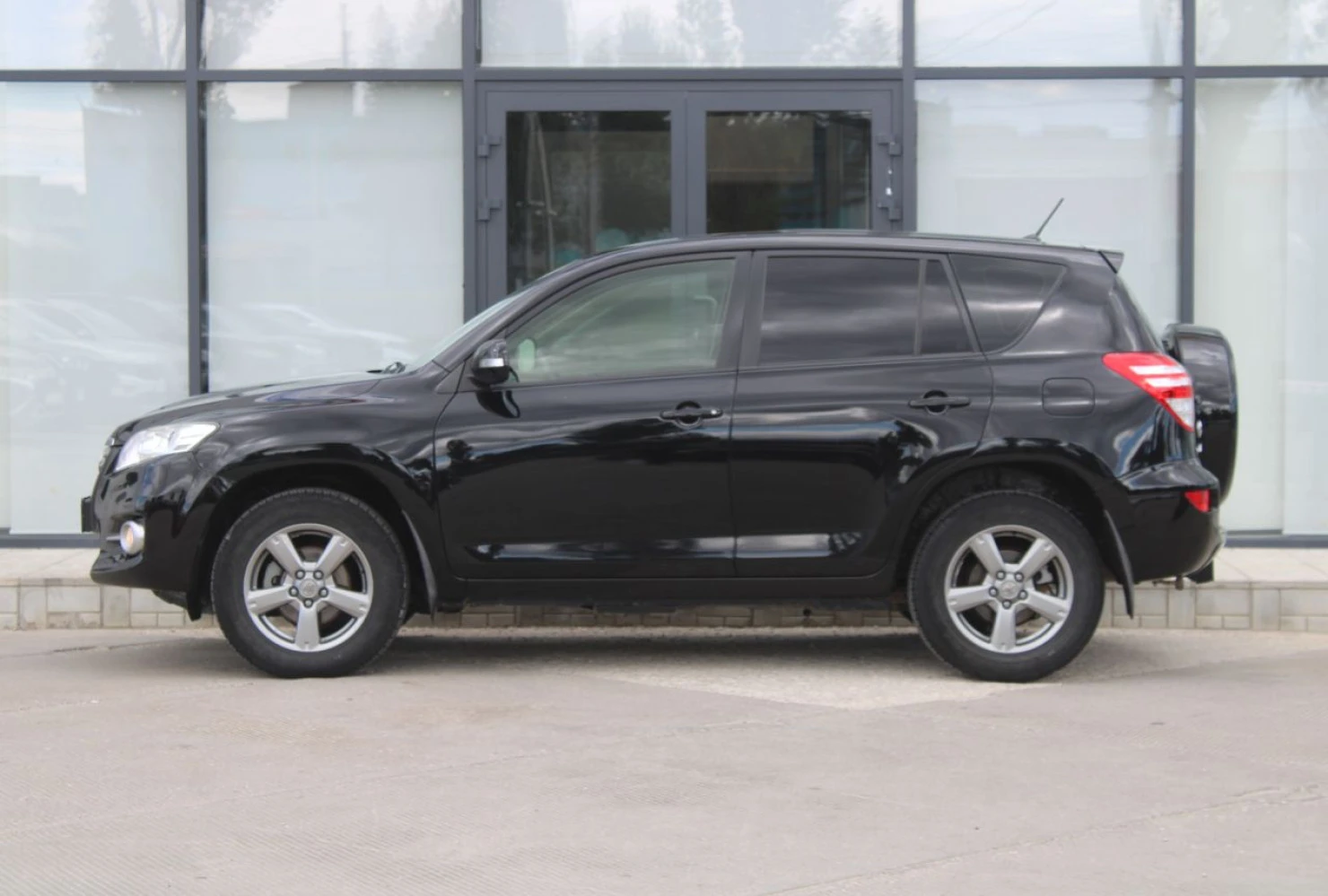 Toyota RAV4, 2012