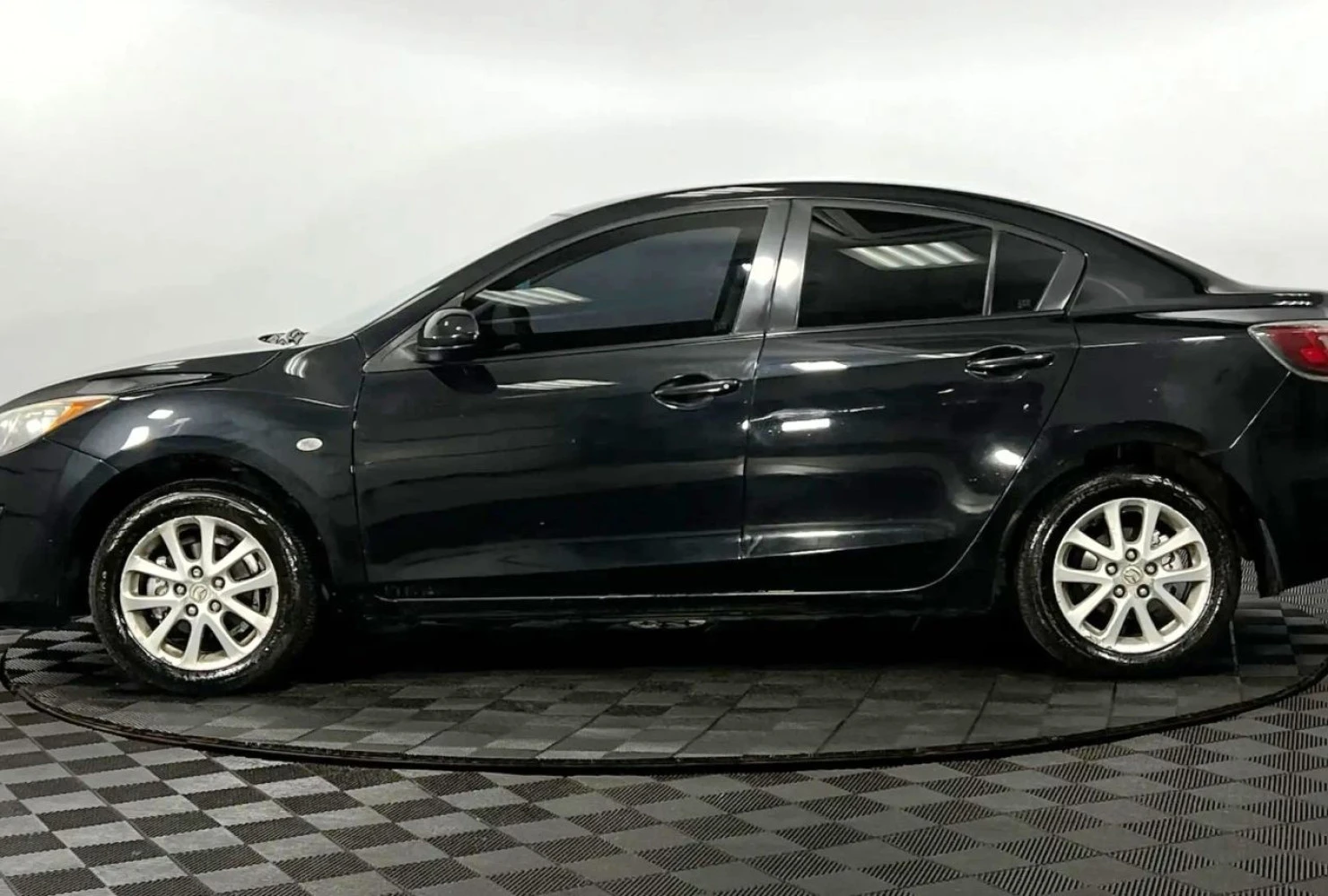 Mazda 3, 2010