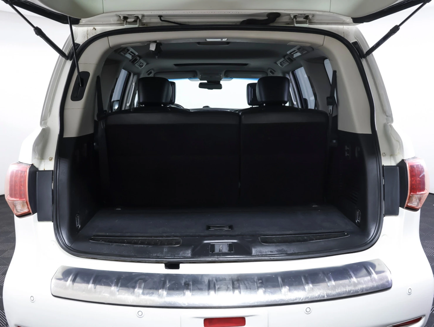 Infiniti QX80, 2014
