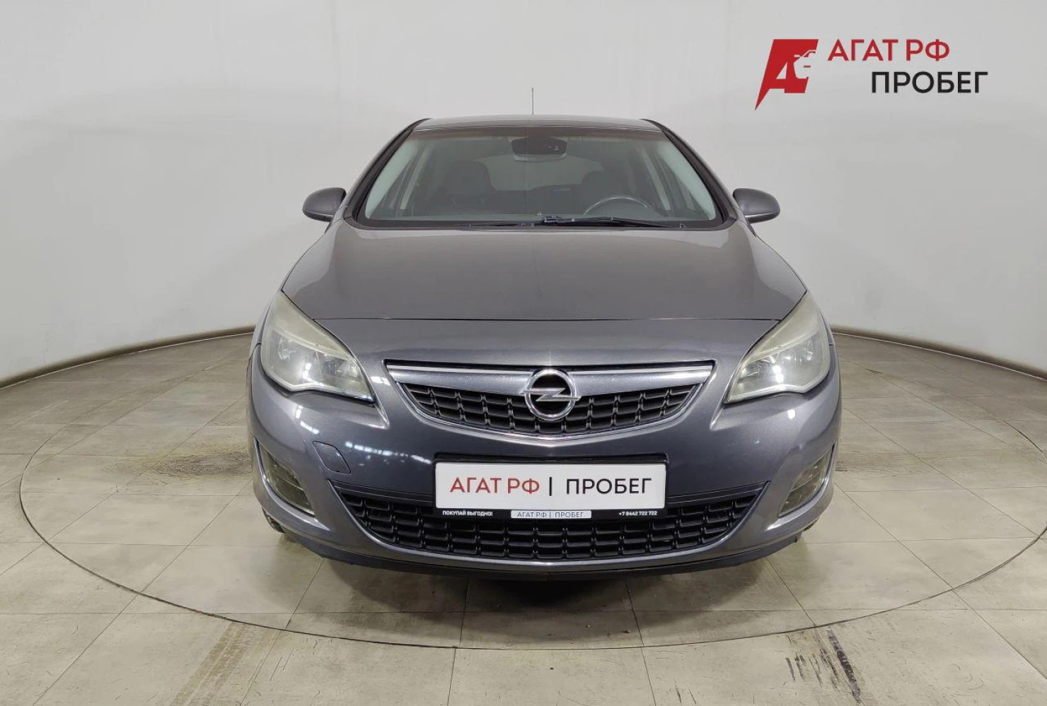 Opel Astra, 2011