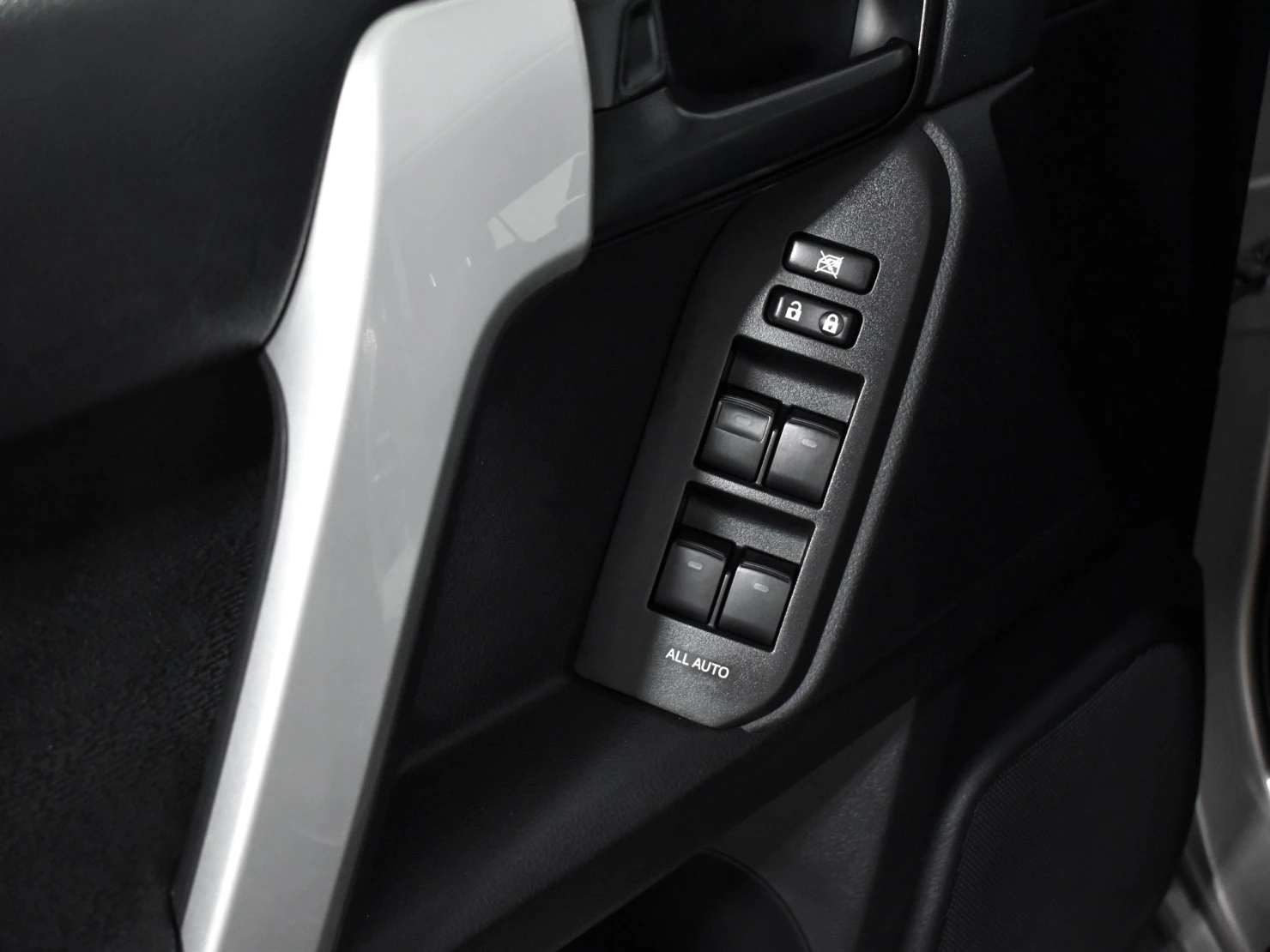 Toyota Land Cruiser Prado, 2019