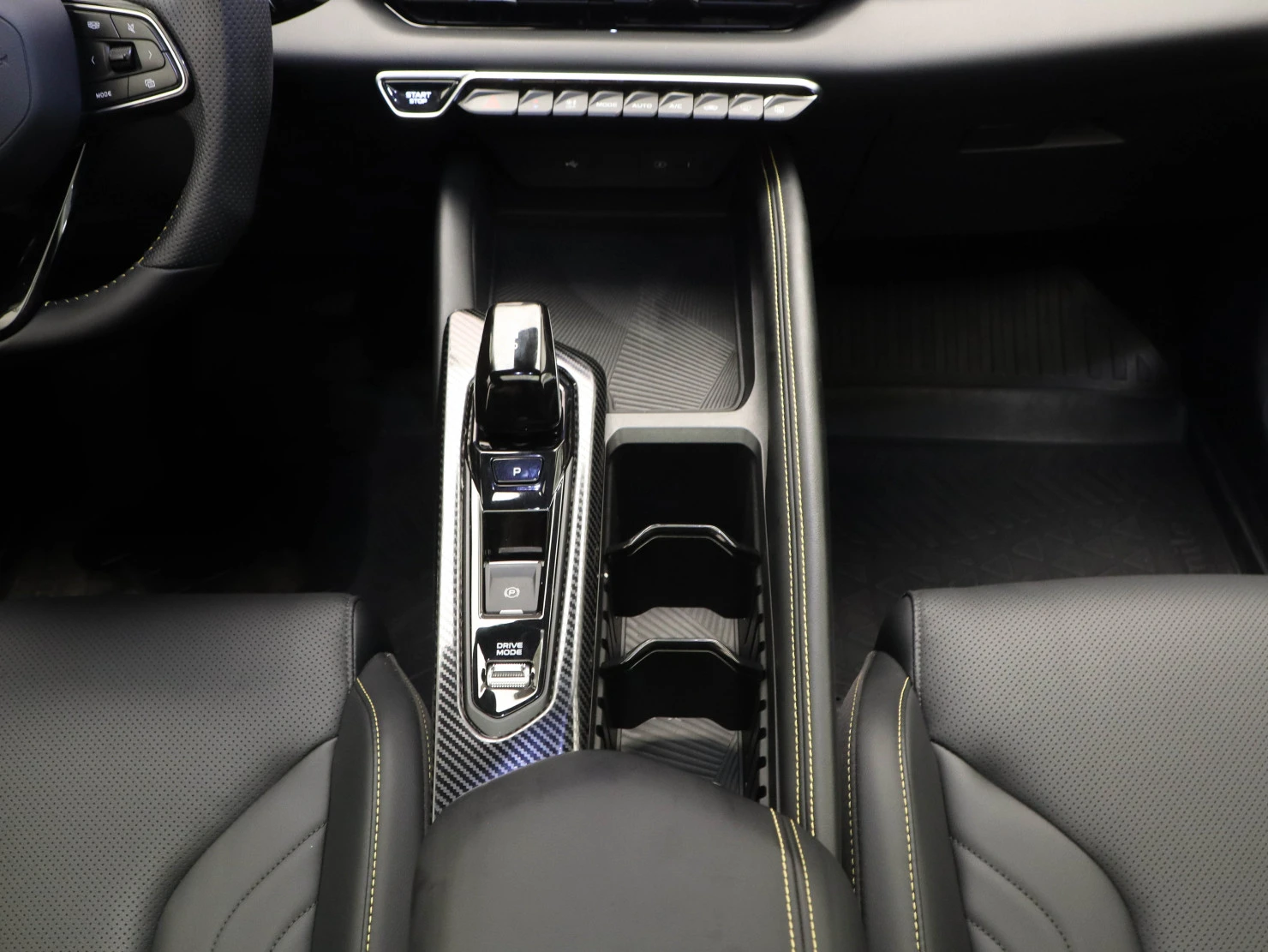 Geely Coolray, 2025