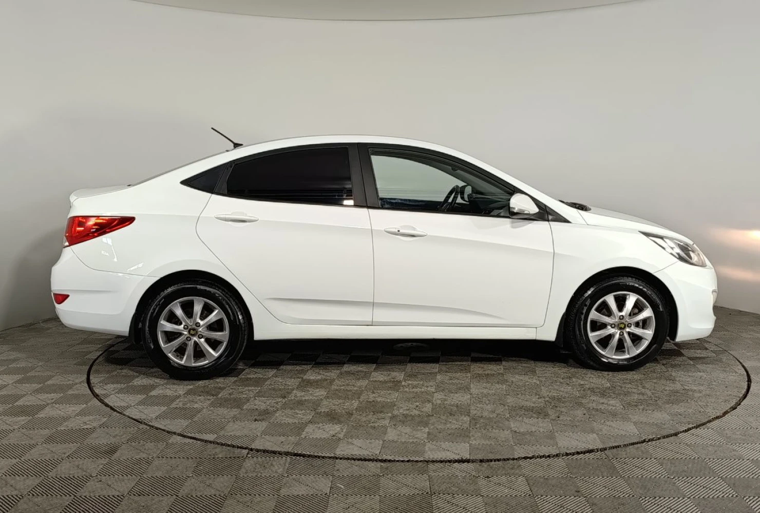 Hyundai Solaris, 2013