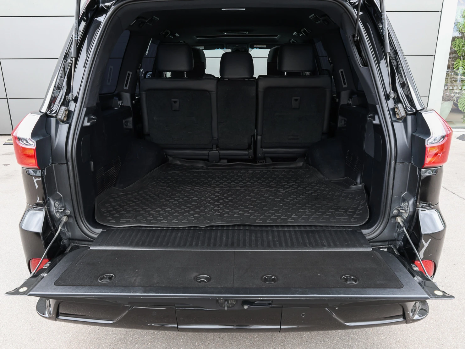 Lexus LX, 2017