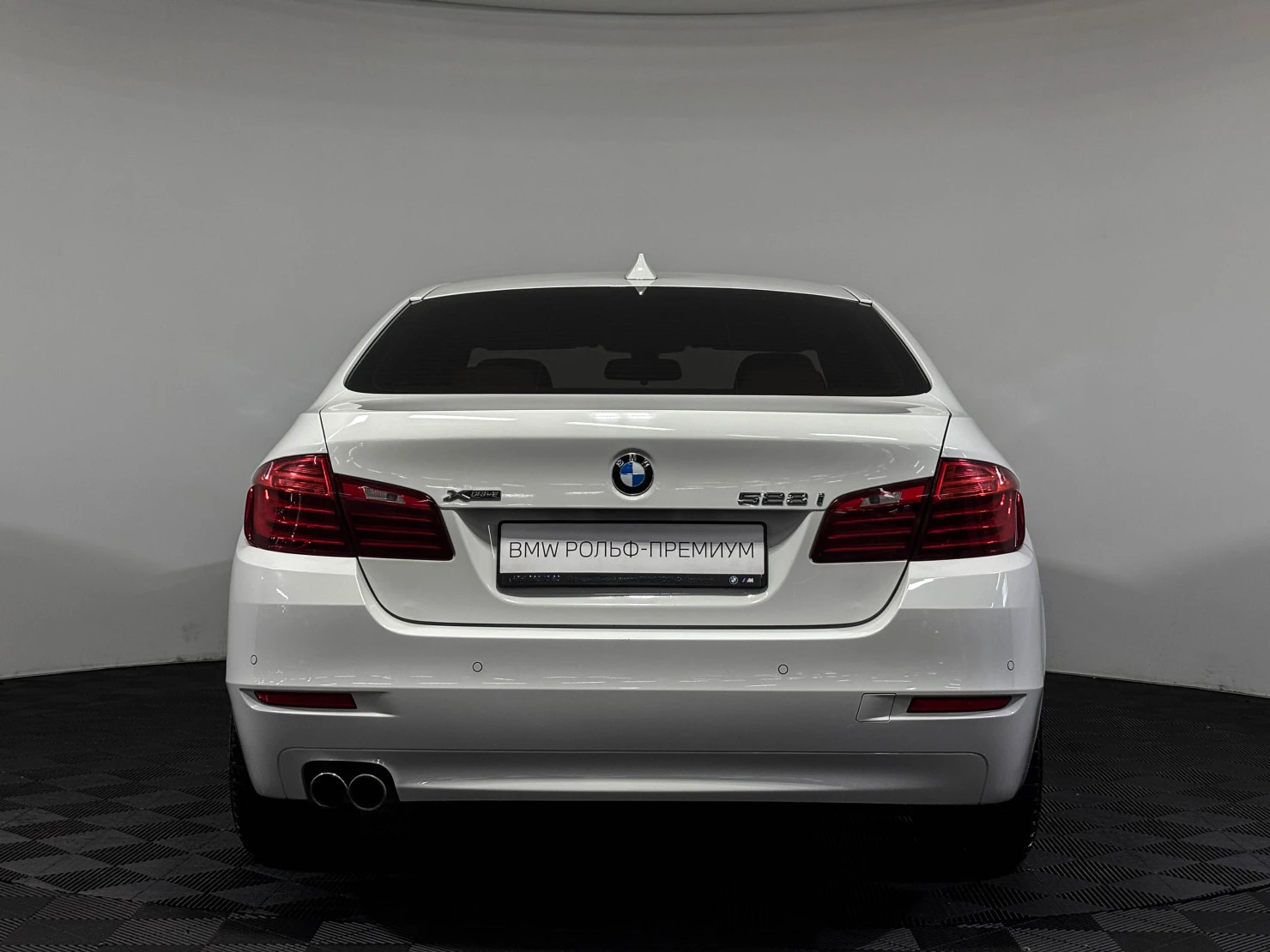 BMW 5 серии, 2013