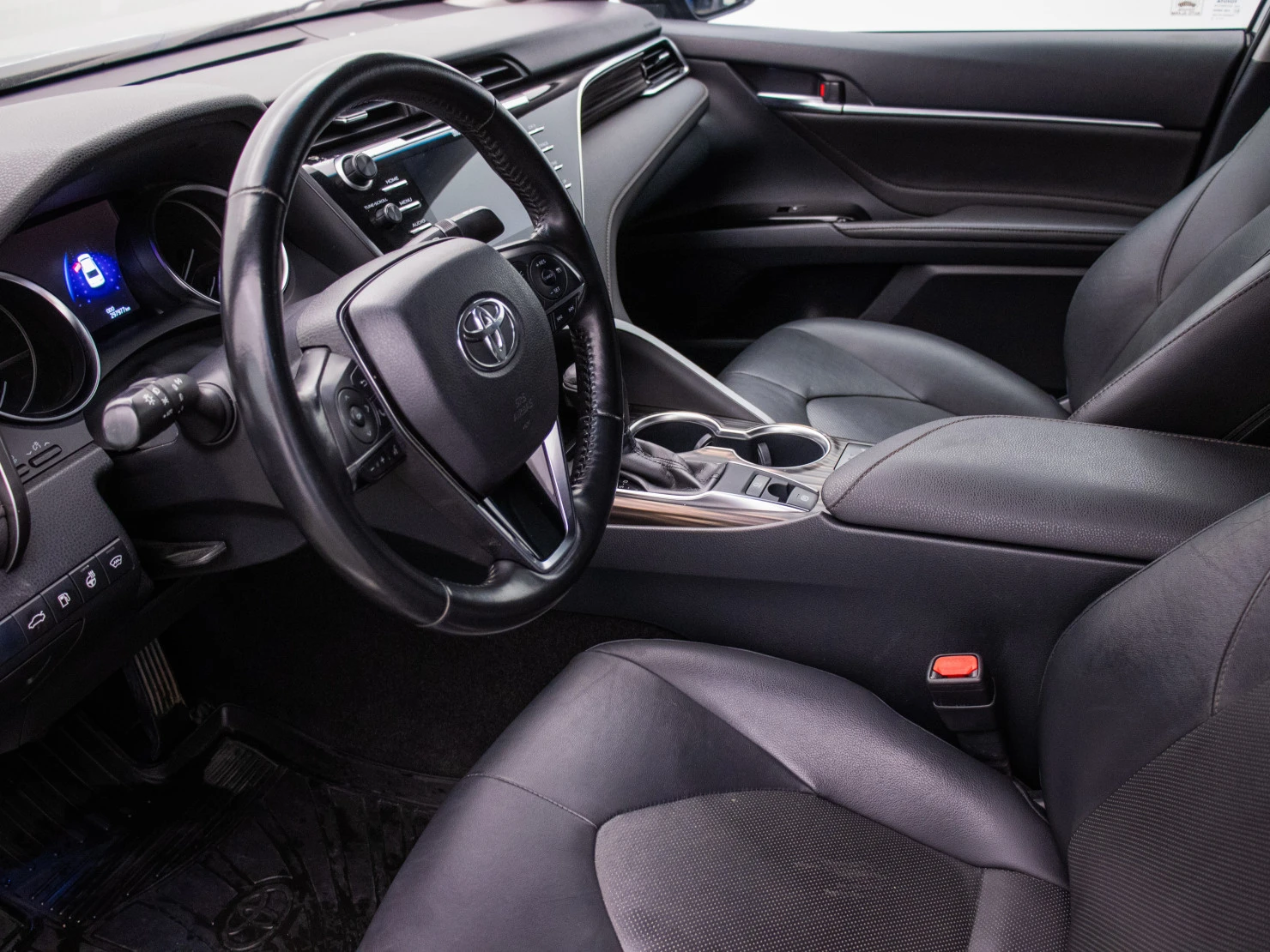 Toyota Camry, 2018