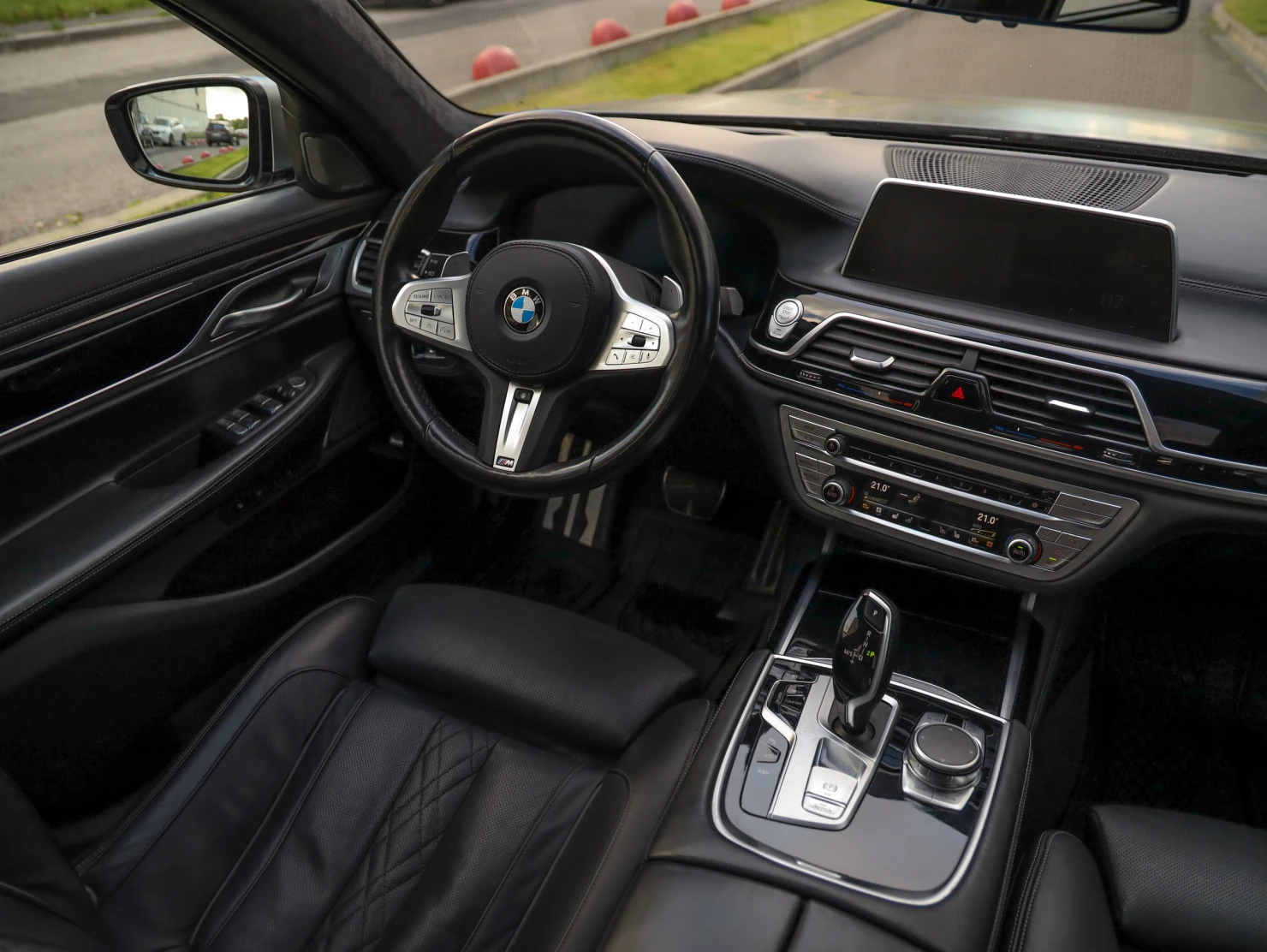 BMW 7 серии, 2021