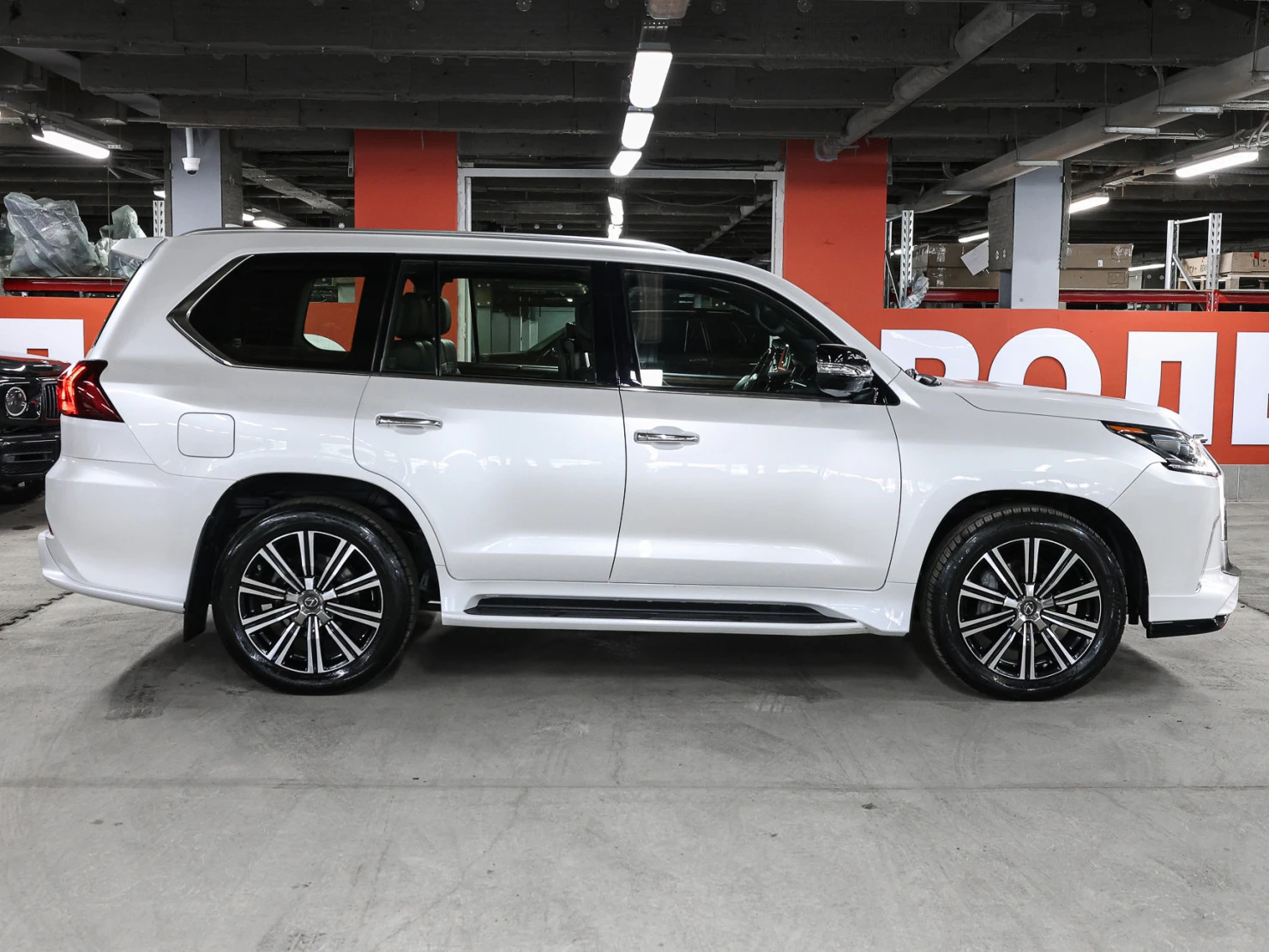 Lexus LX, 2018