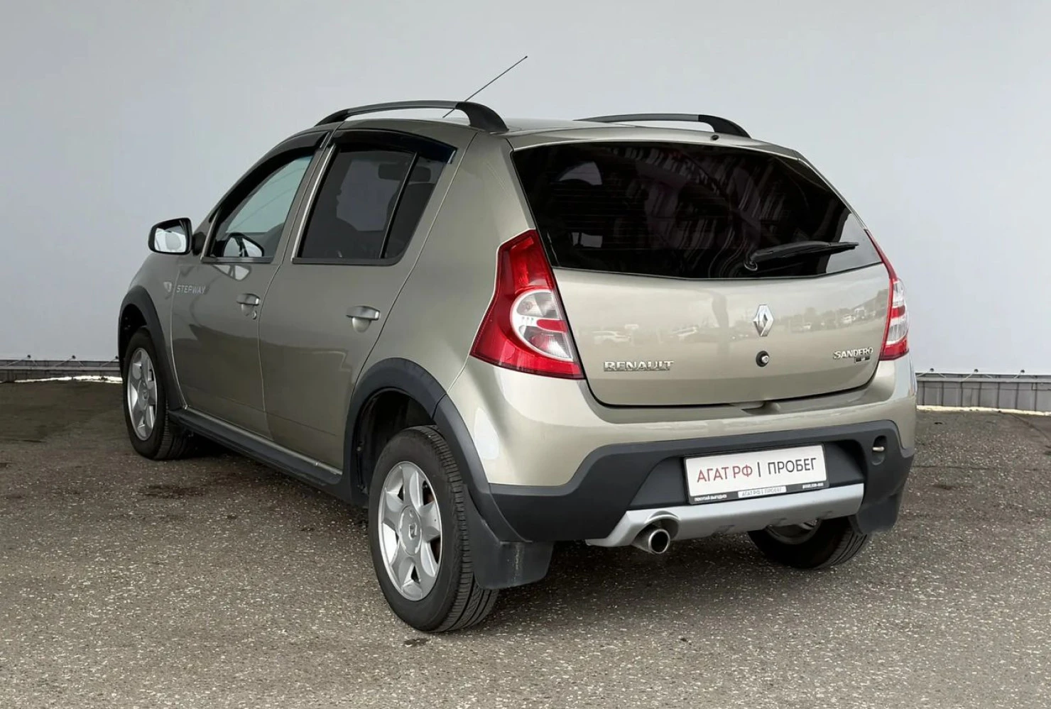 Renault Sandero, 2011
