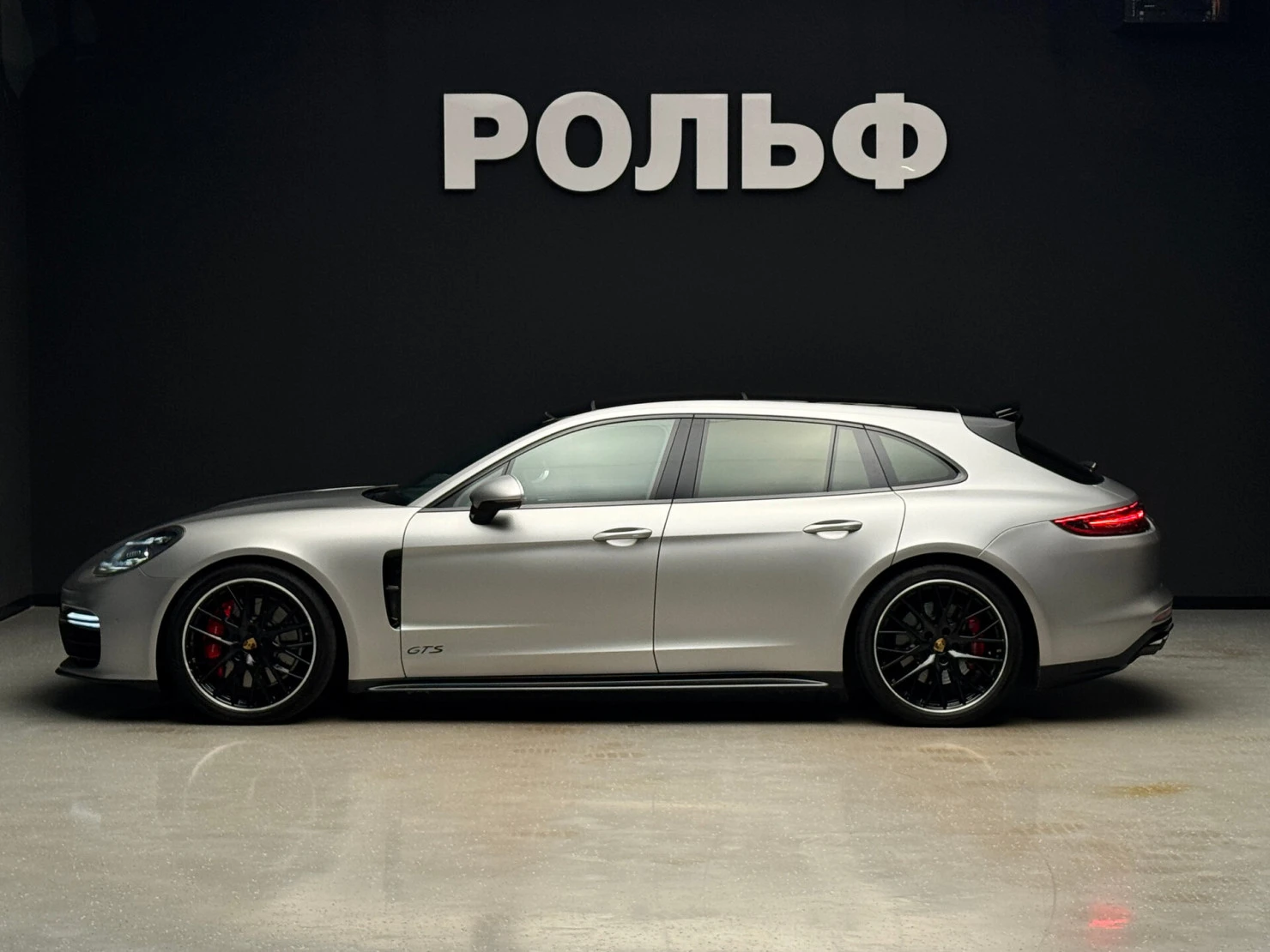 Porsche Panamera, 2019