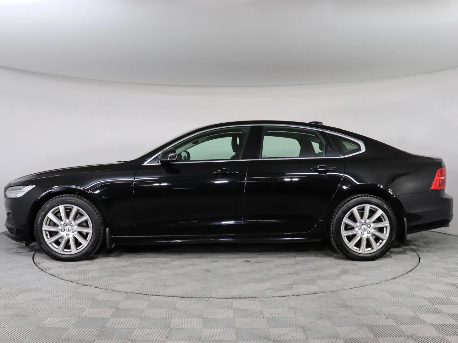 Volvo S90, 2019
