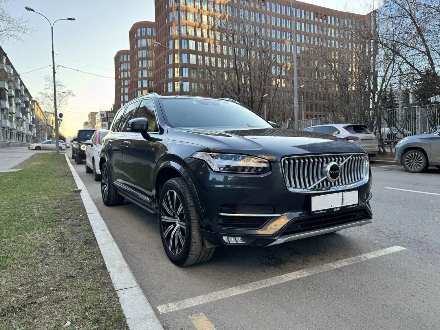 Volvo XC90, 2016