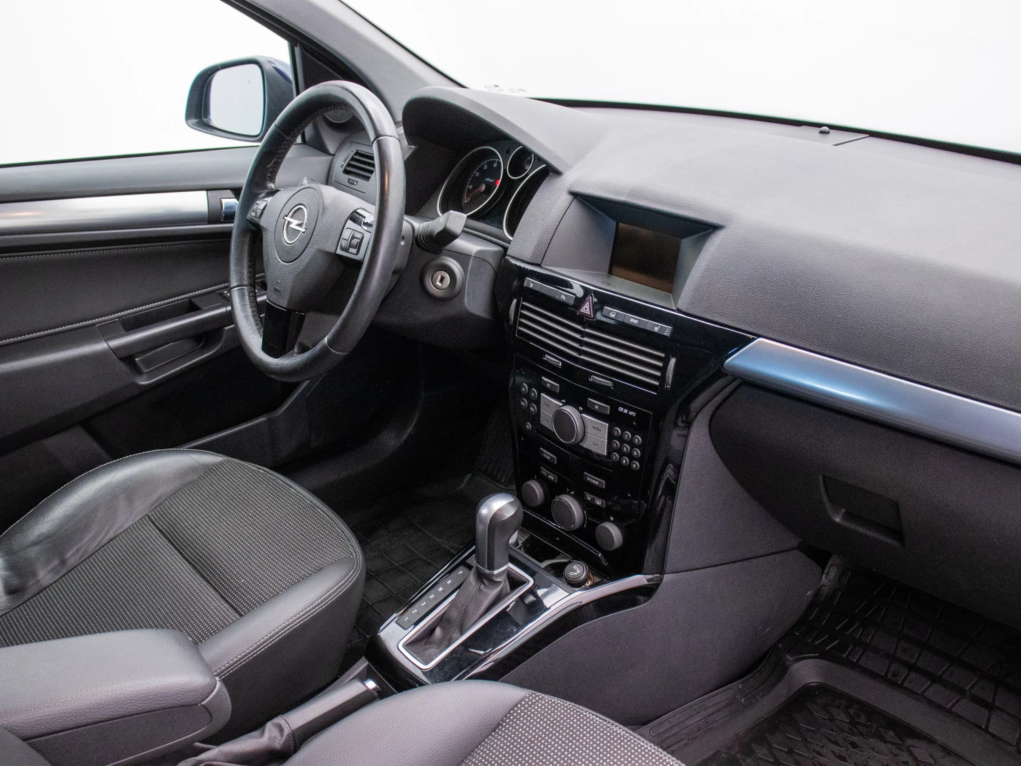 Opel Astra, 2013