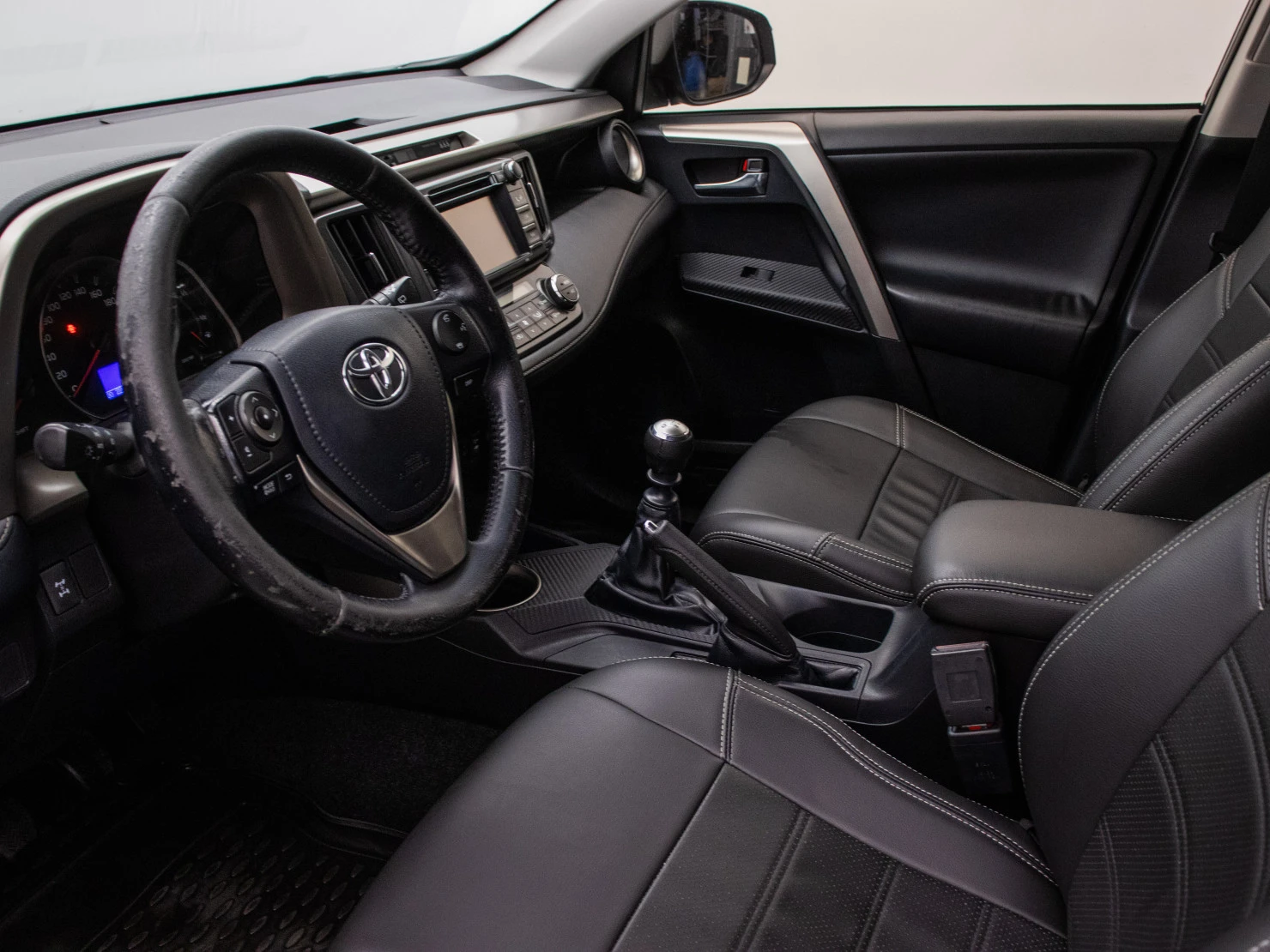 Toyota RAV4, 2013