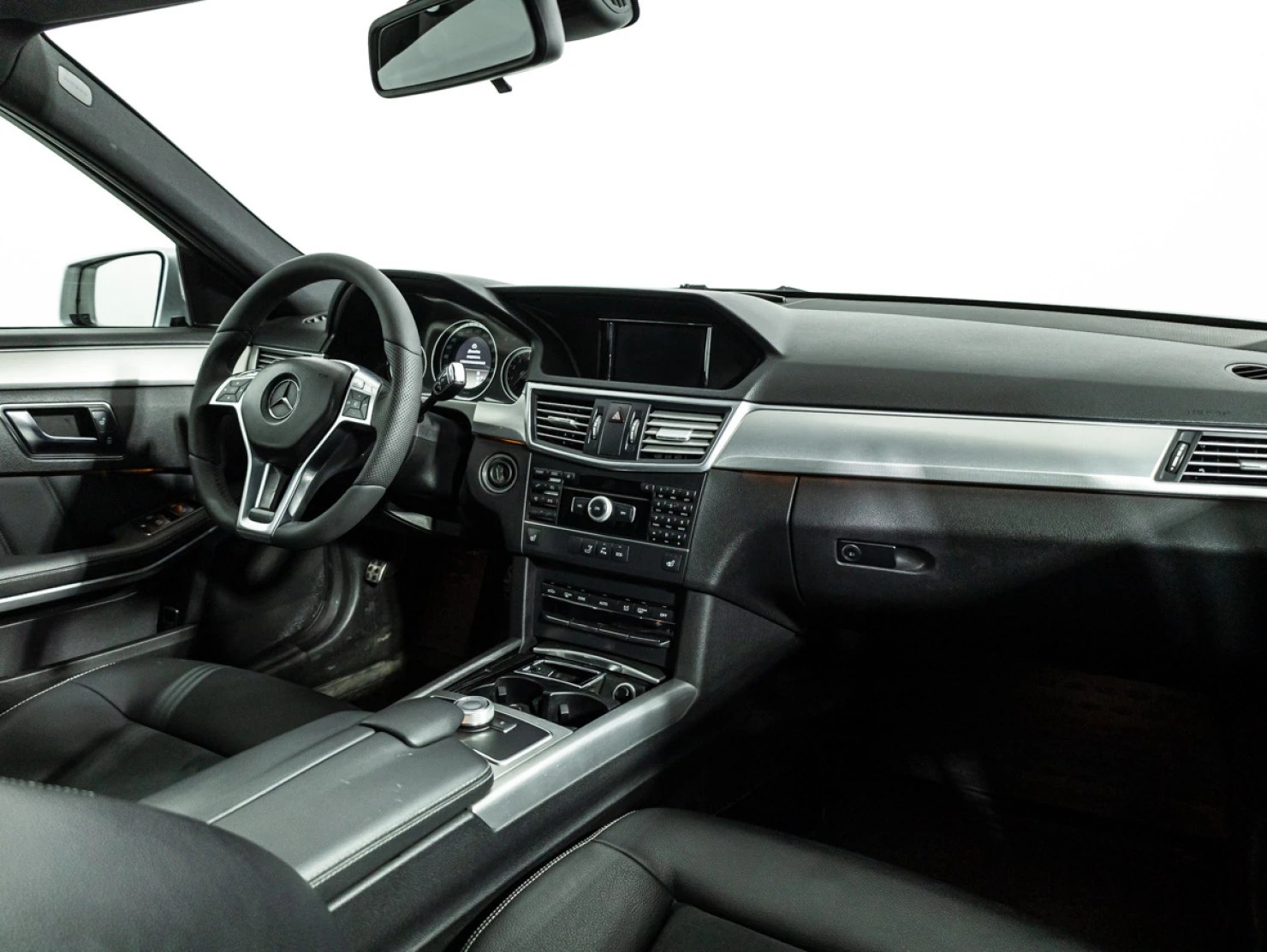 Mercedes-Benz E-Класс, 2012