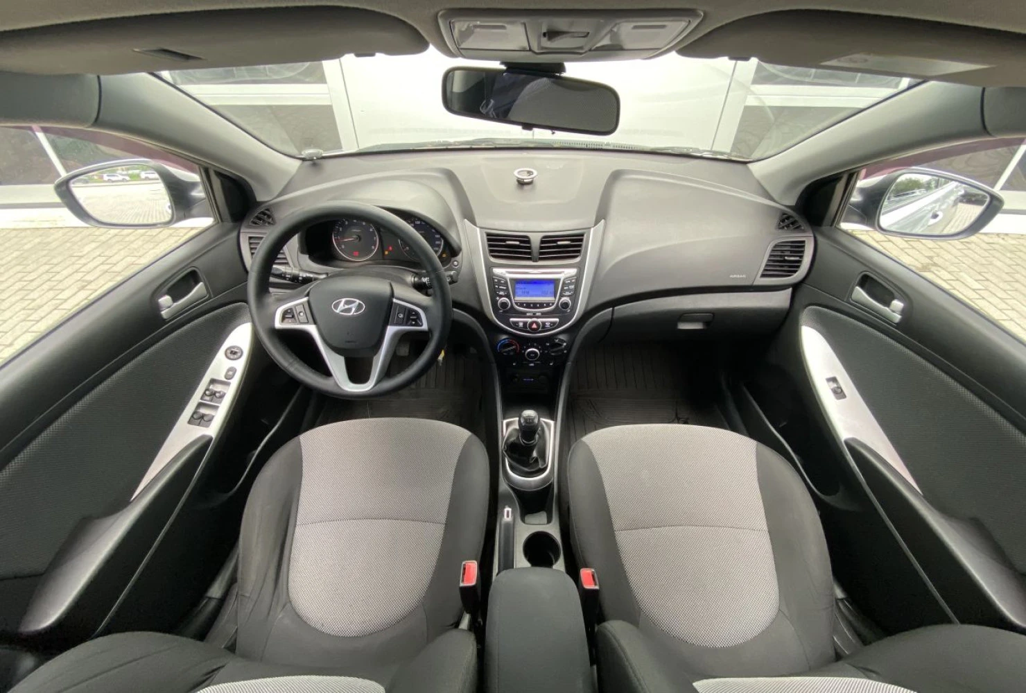 Hyundai Solaris, 2012