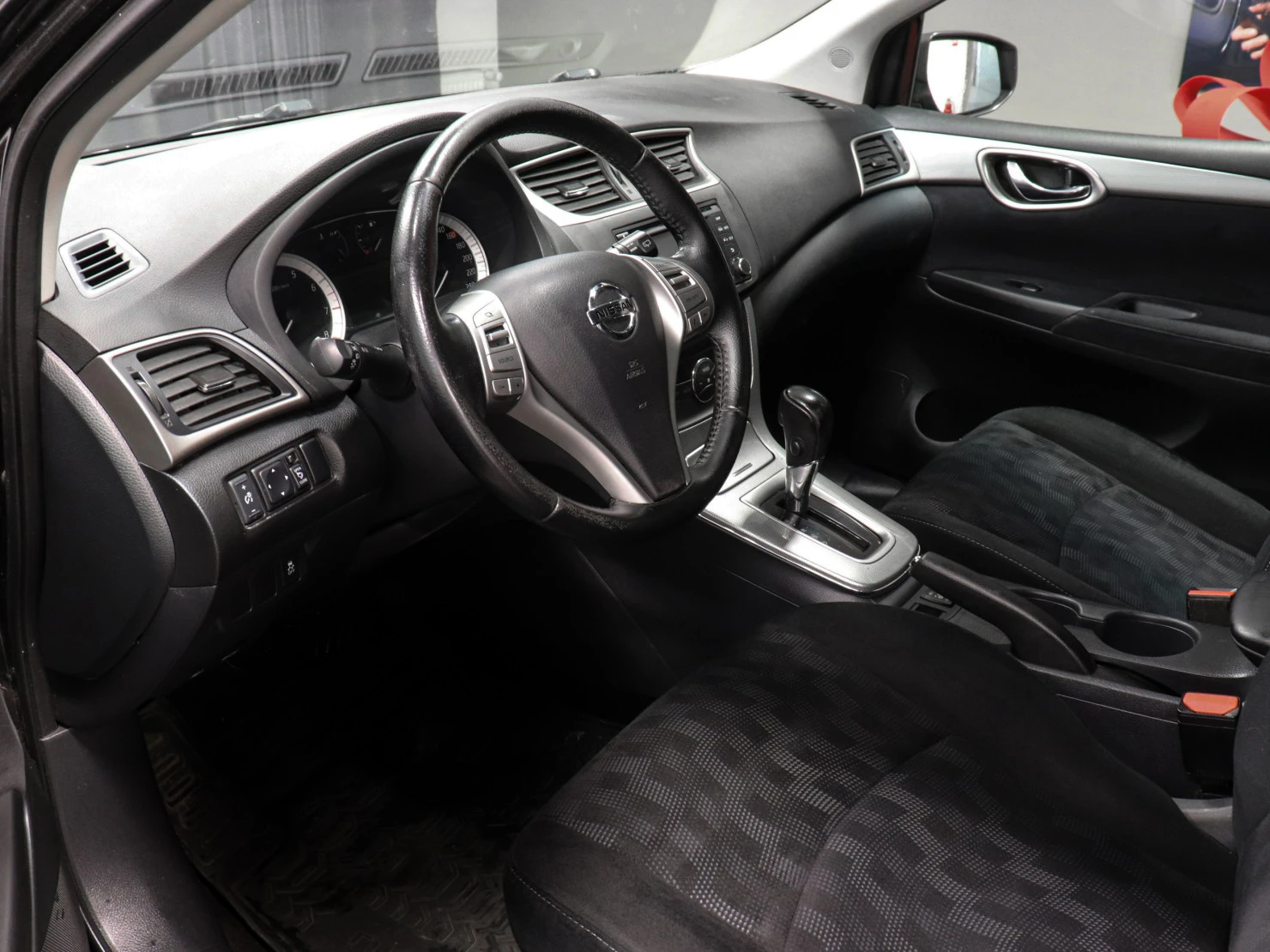 Nissan Tiida, 2015