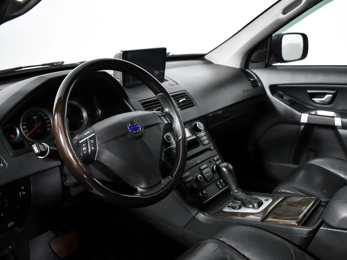 Volvo XC90, 2011