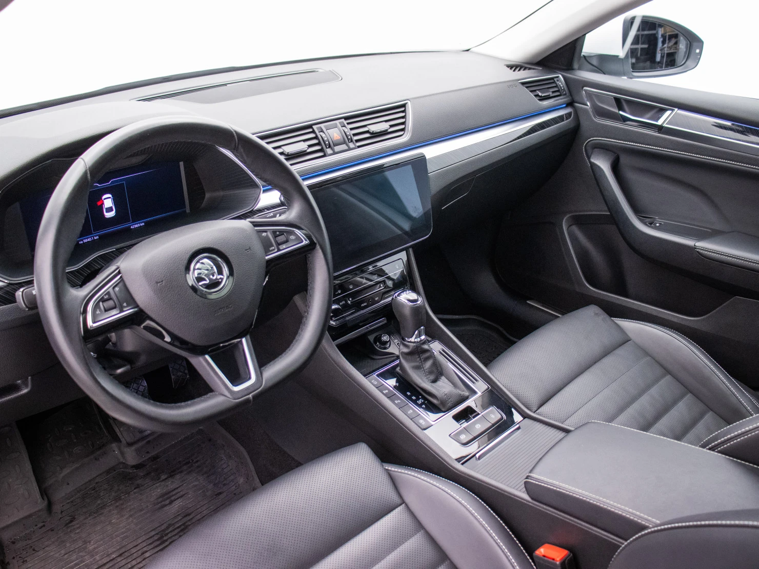 ŠKODA SUPERB, 2024