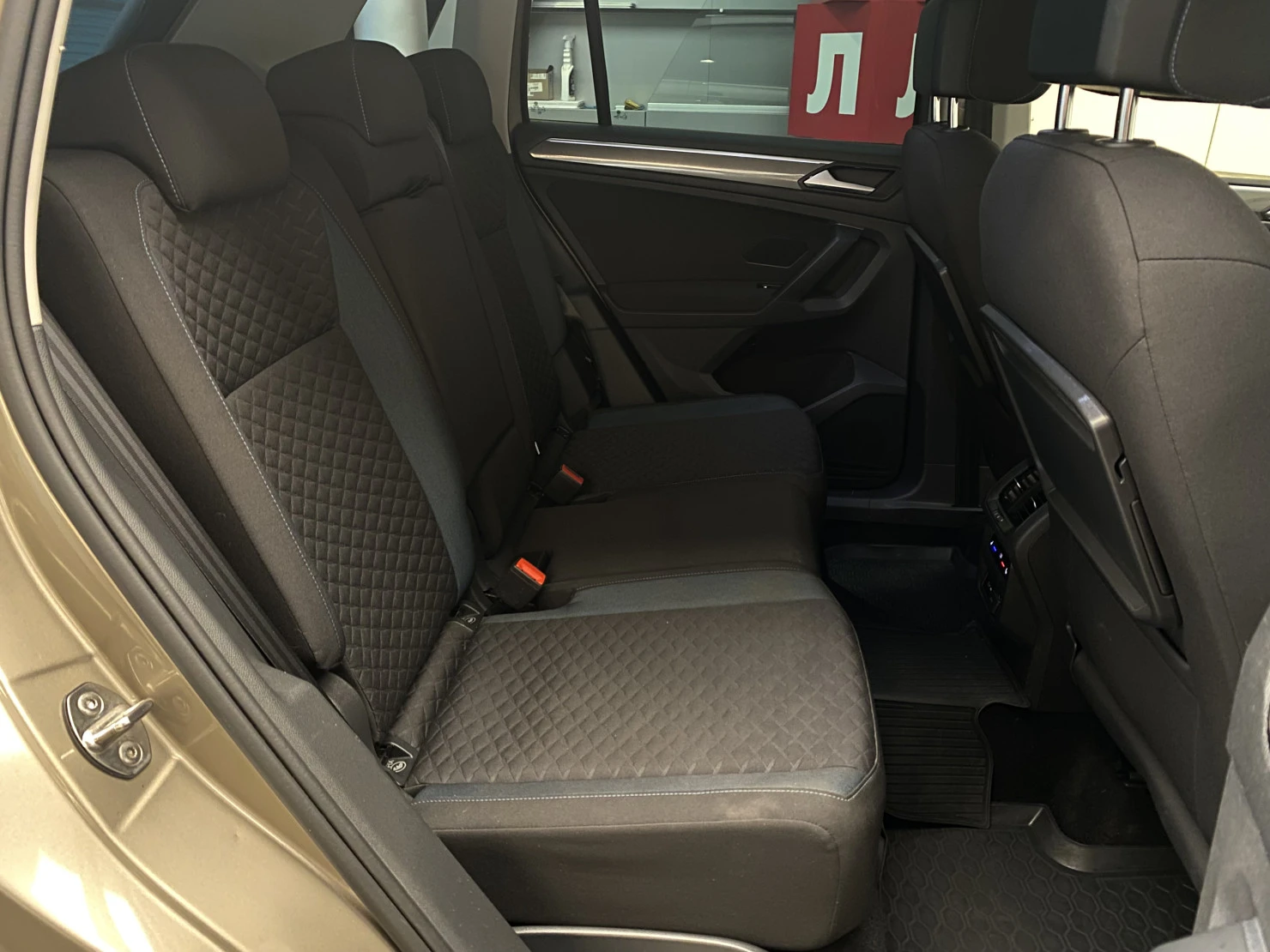 Volkswagen Tiguan, 2019