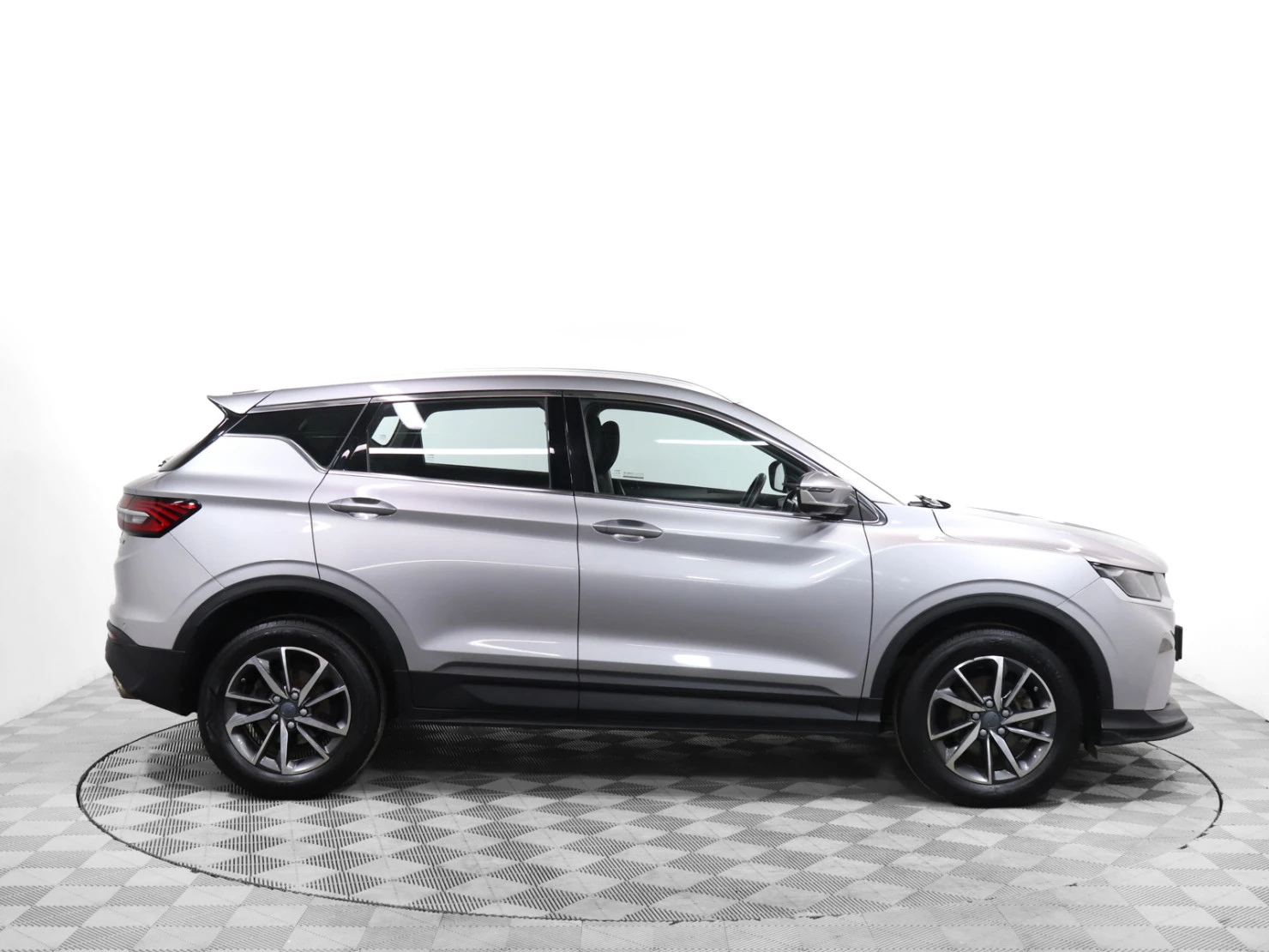 Geely Coolray, 2023