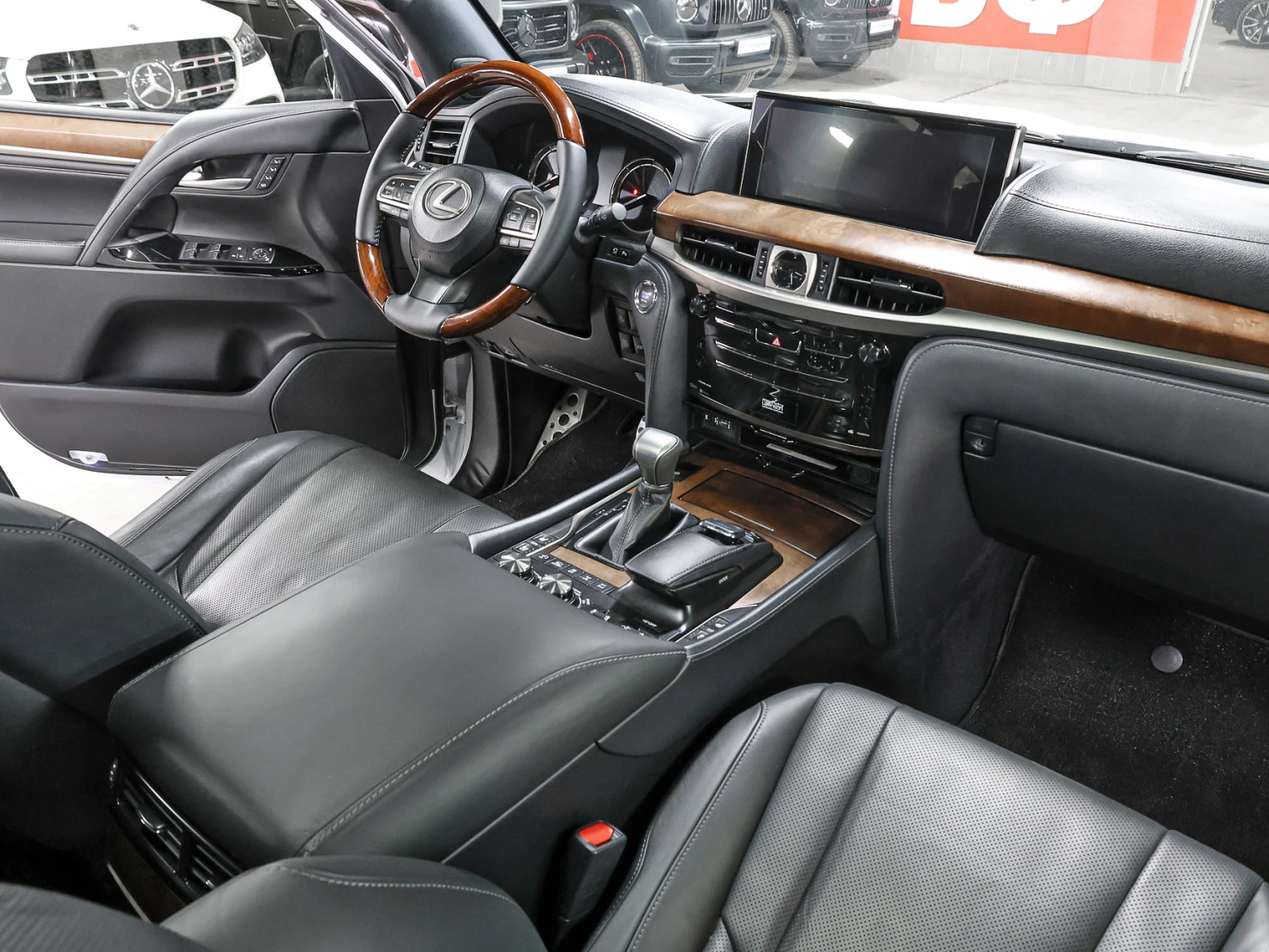 Lexus LX, 2018