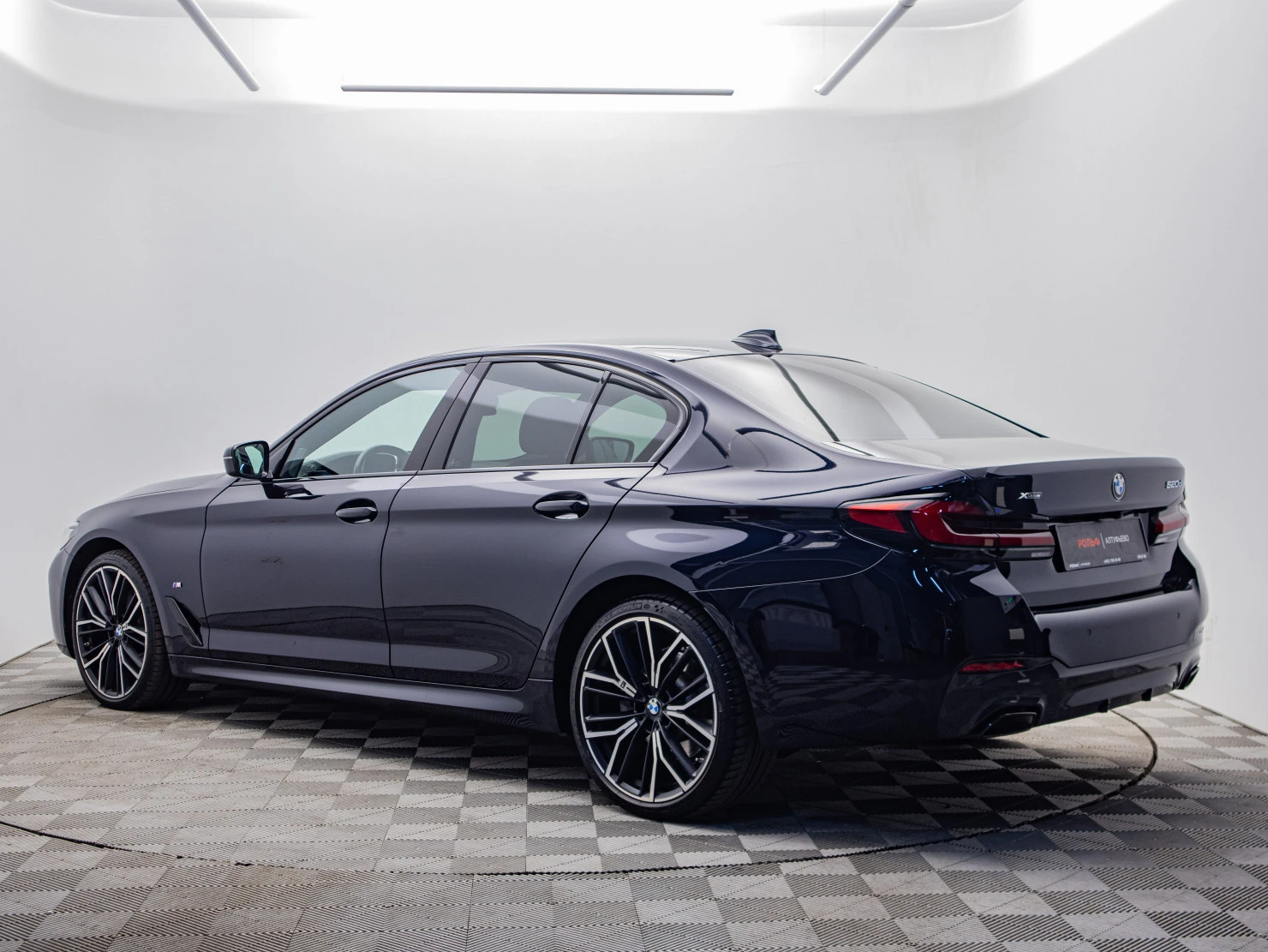 BMW 5 серии, 2021