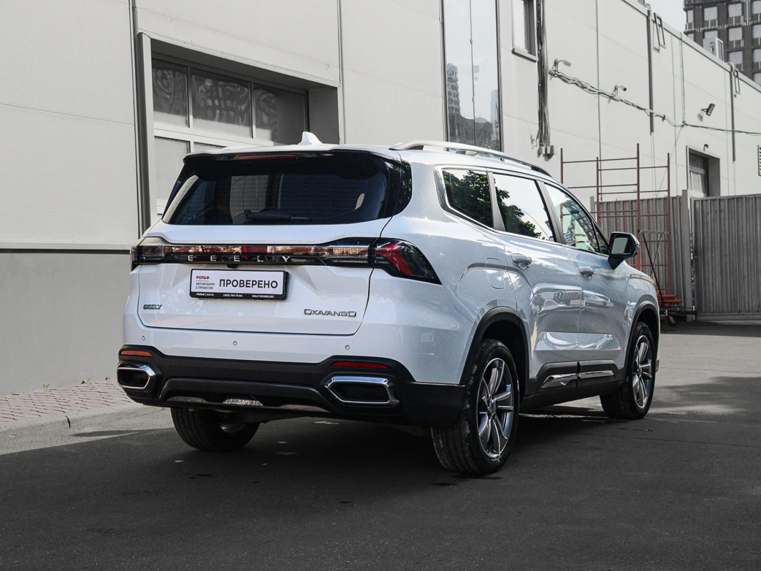 Geely Okavango, 2024