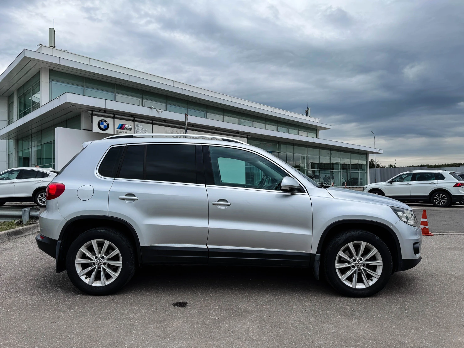 Volkswagen Tiguan, 2012