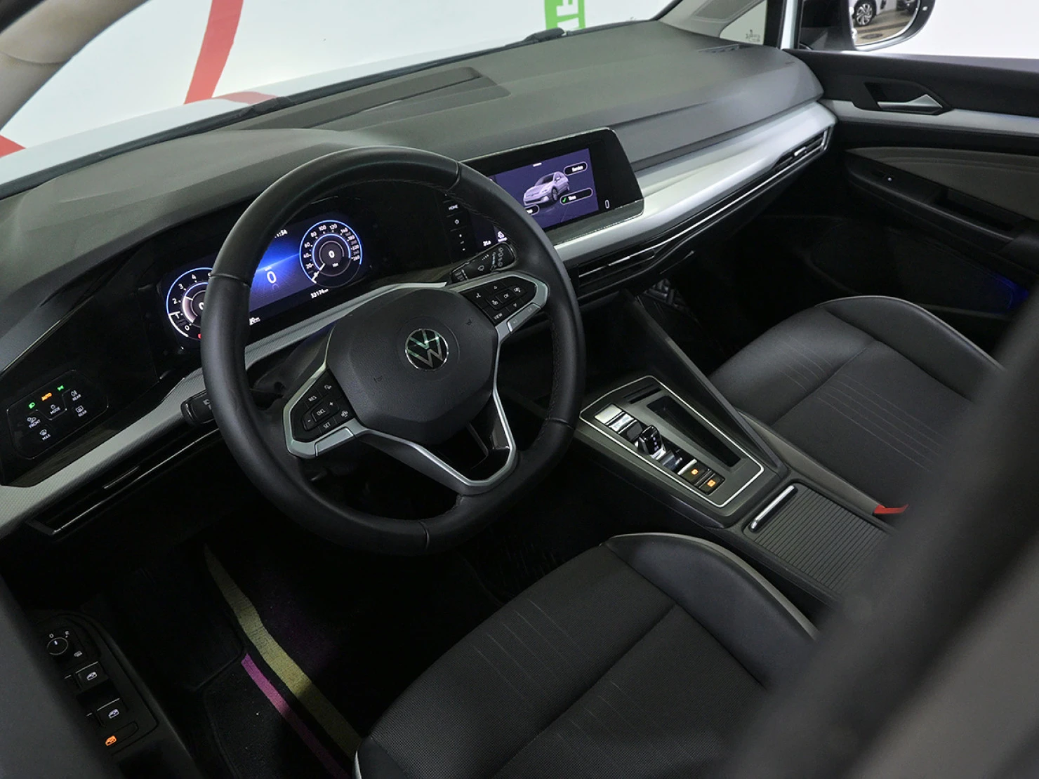 Volkswagen Golf, 2021