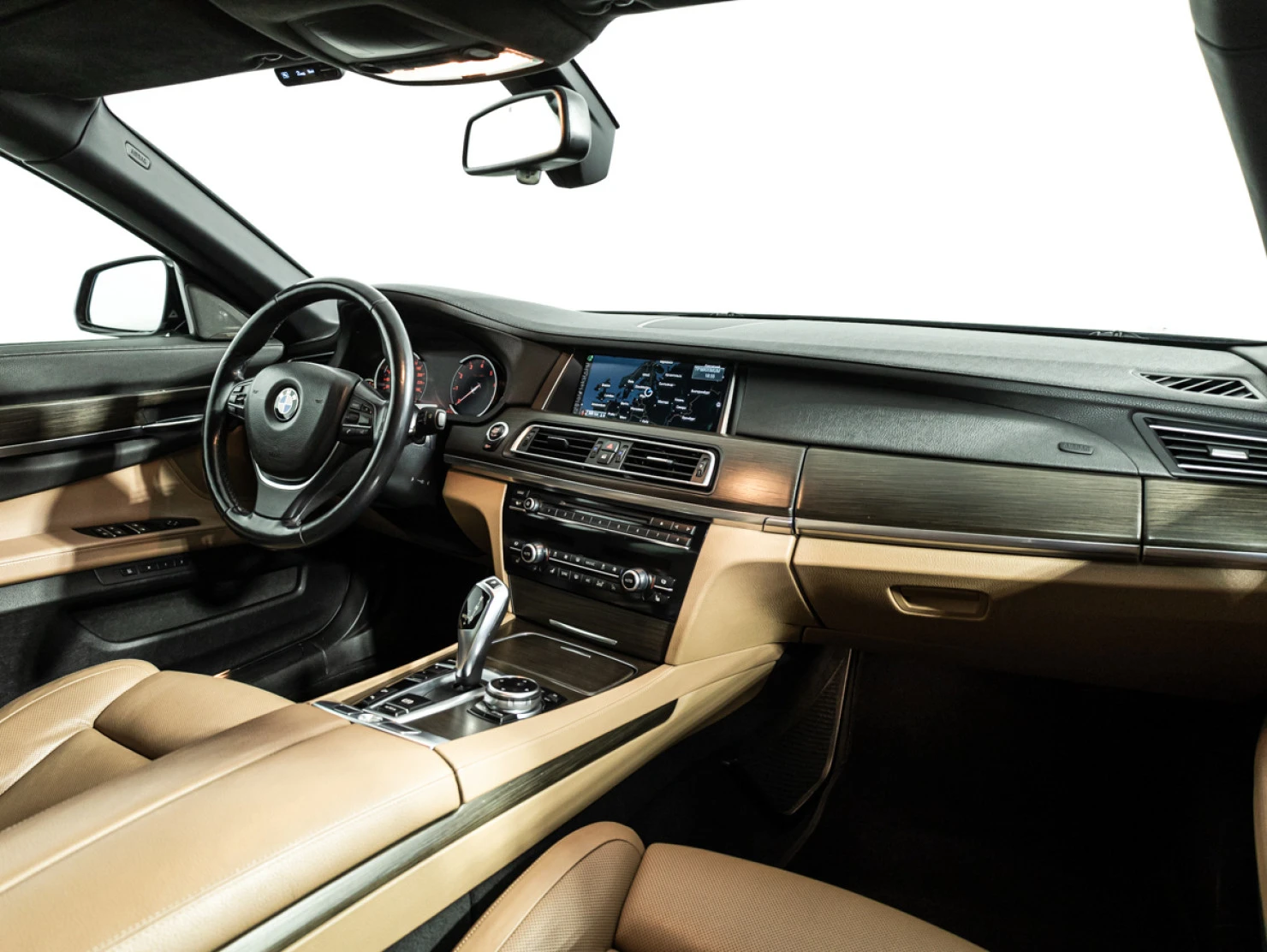 BMW 7 серии, 2014