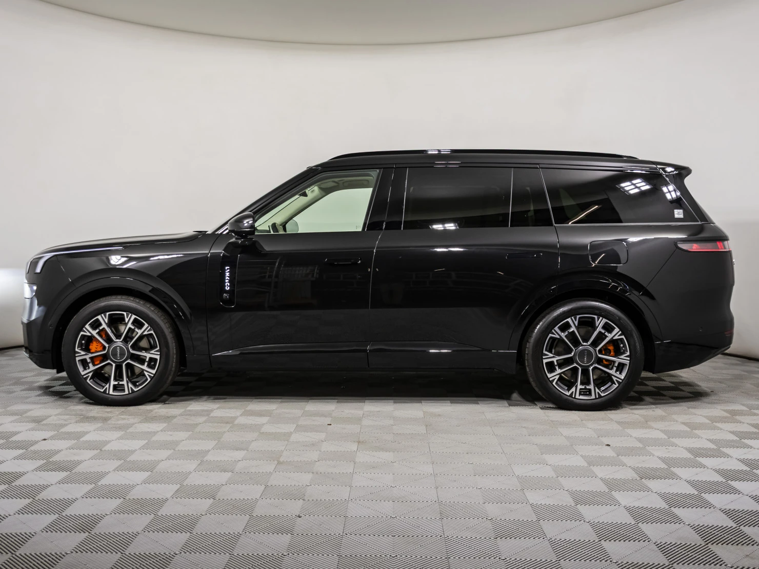 Lynk & Co 900, 2026