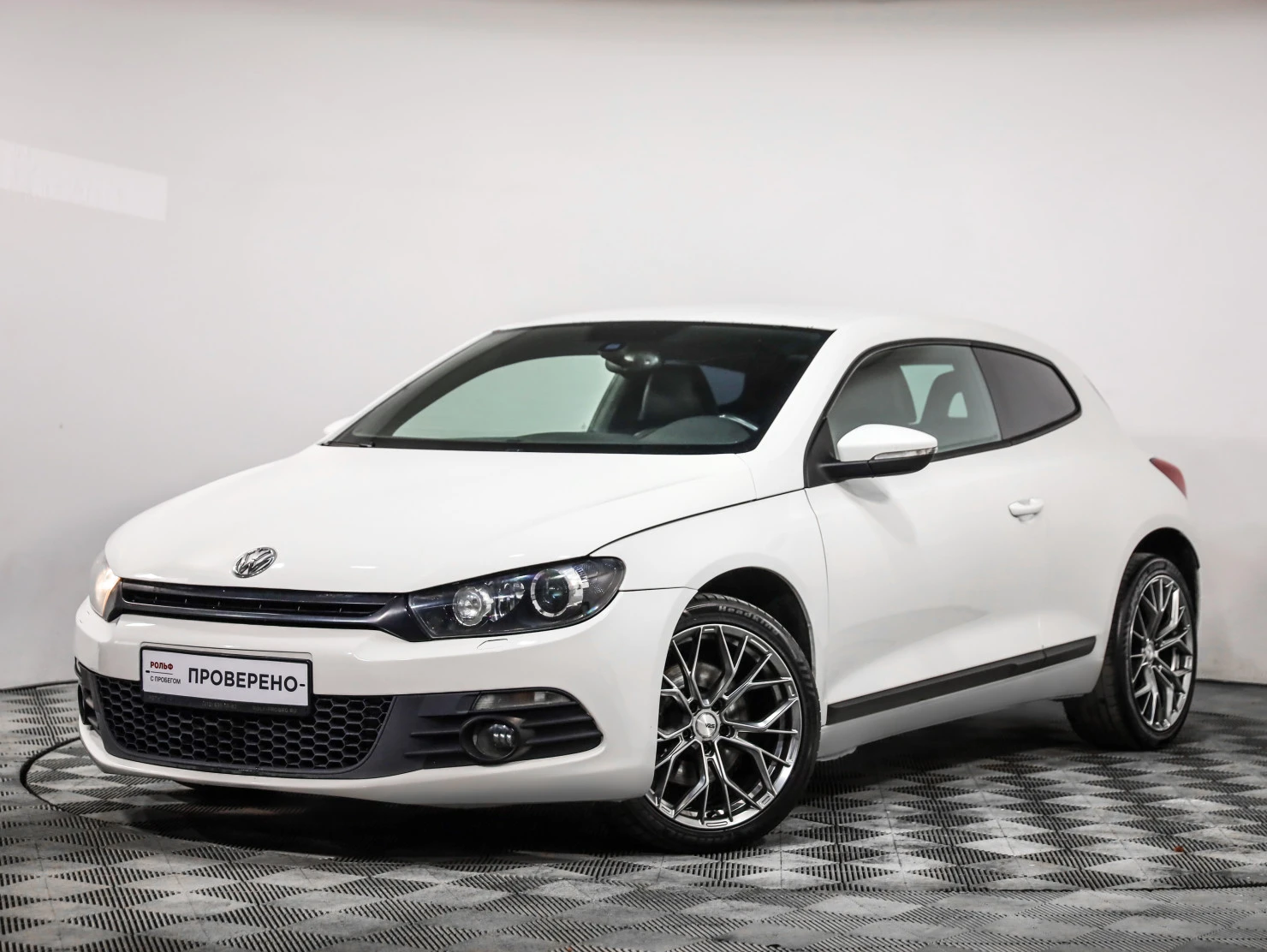 Volkswagen Scirocco, 2011