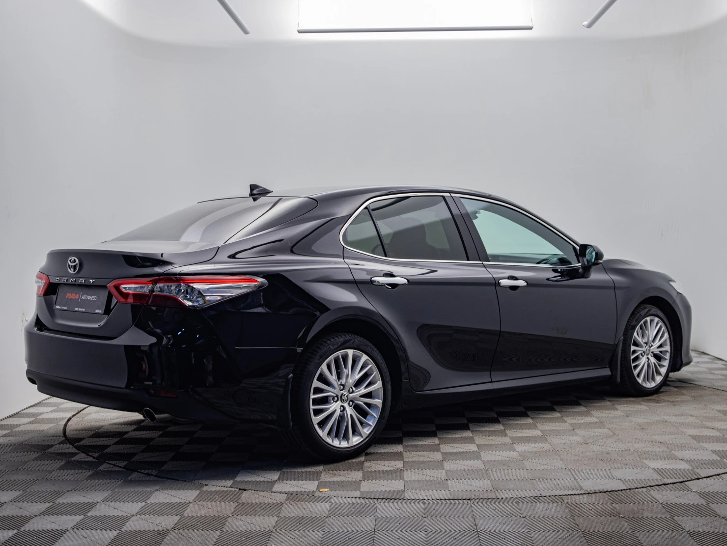Toyota Camry, 2020