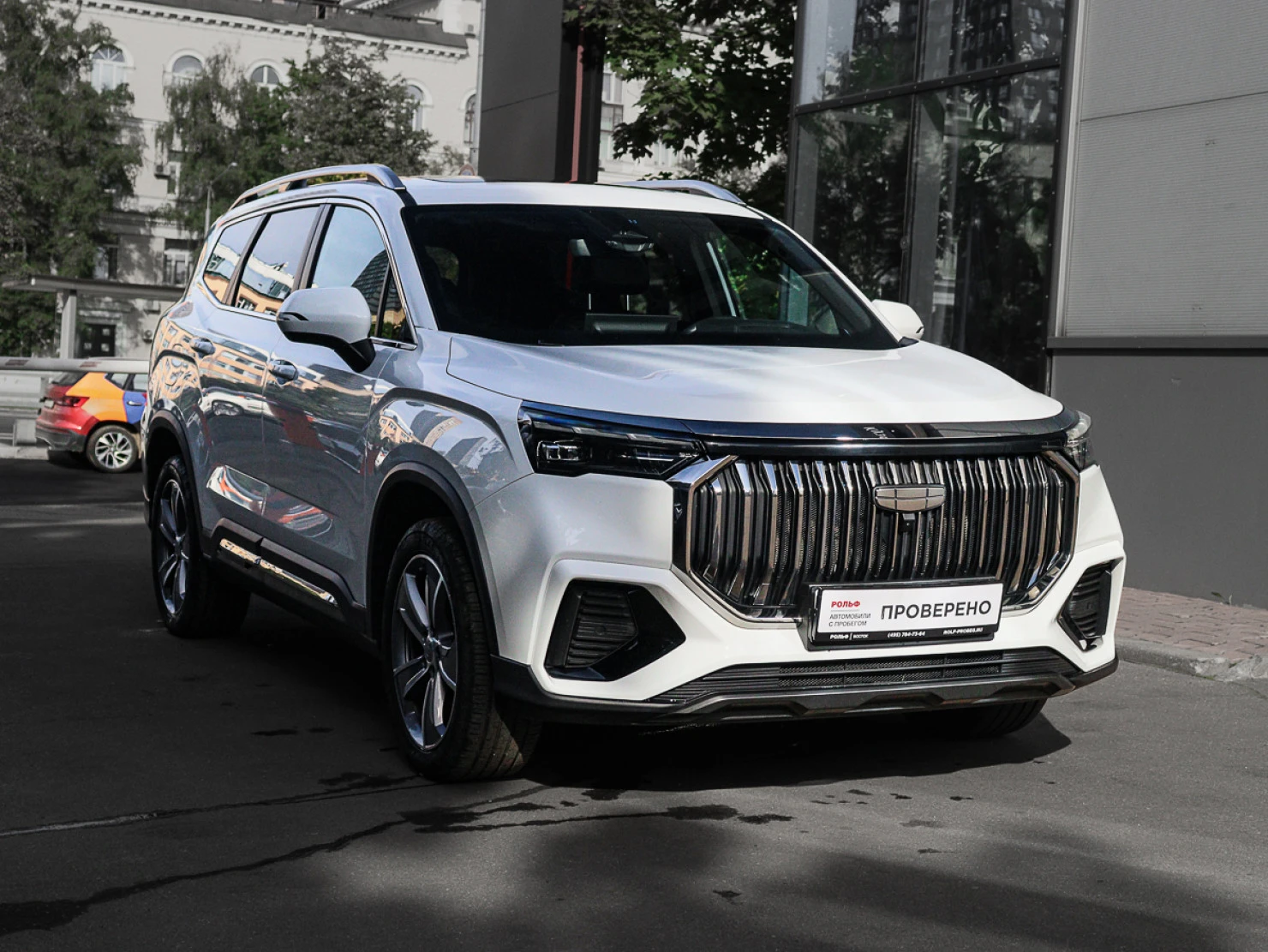 Geely Okavango, 2024