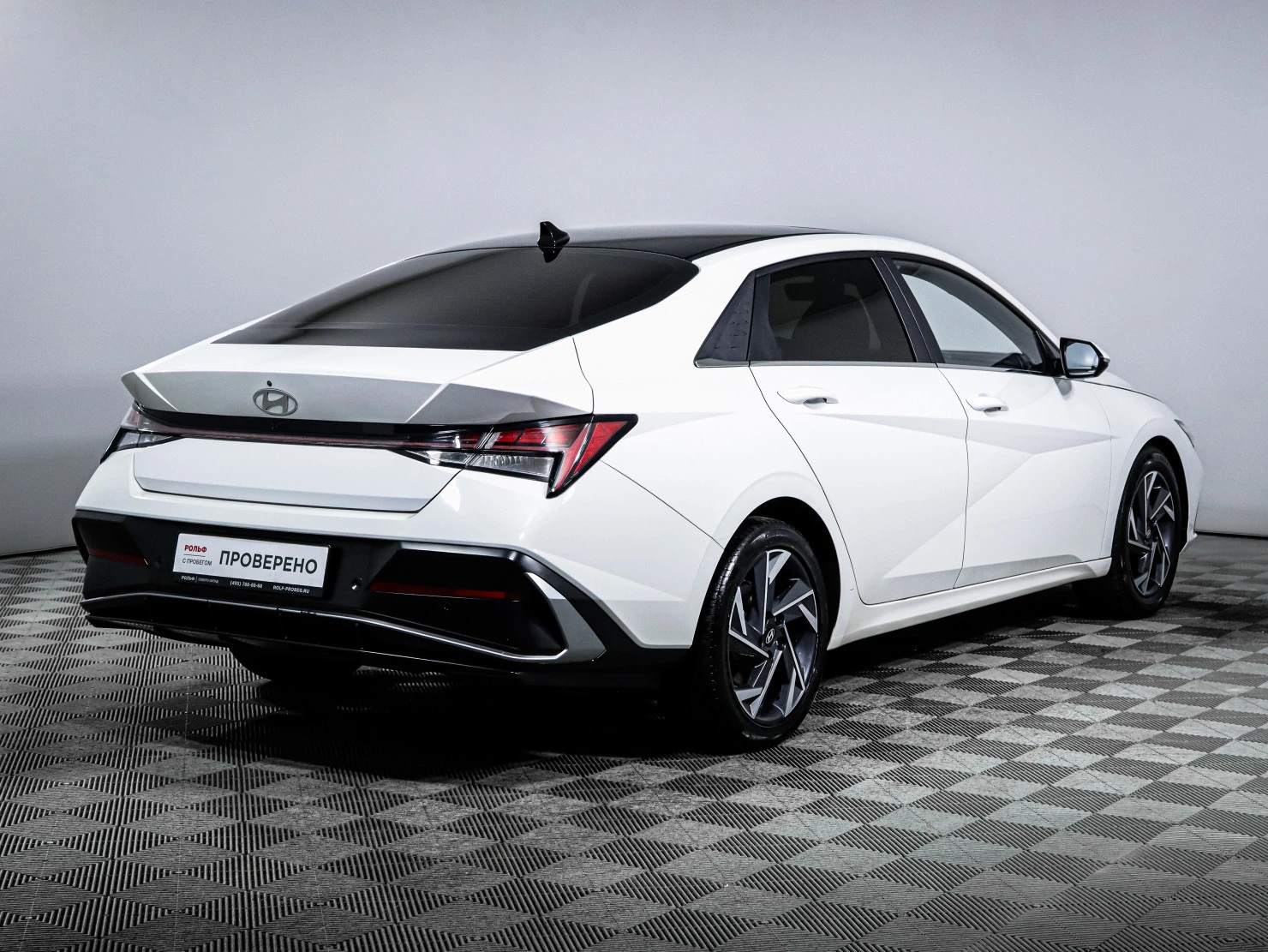 Hyundai Elantra, 2023